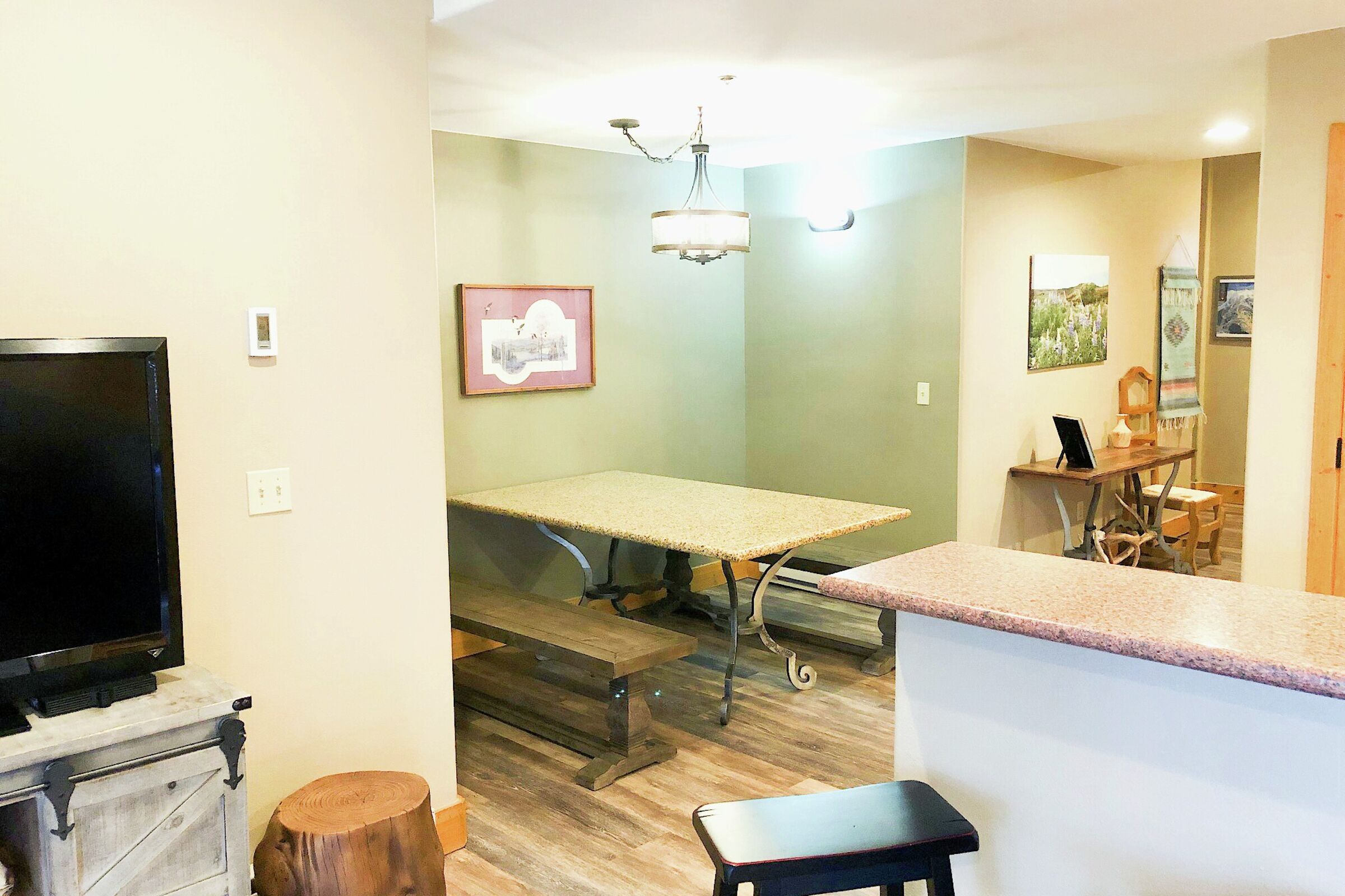 #301 - Dining Room