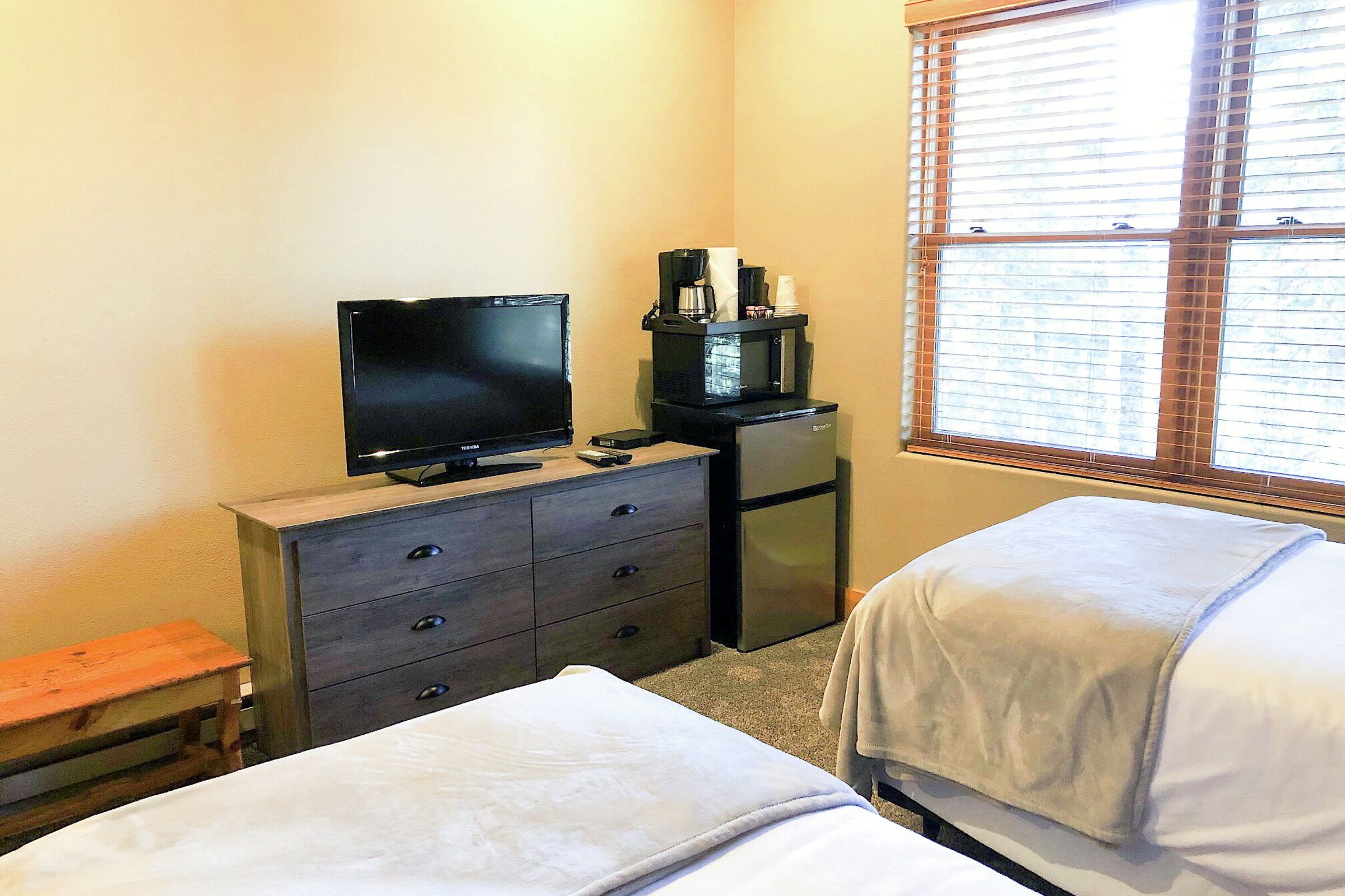 #301C - Hotel Room