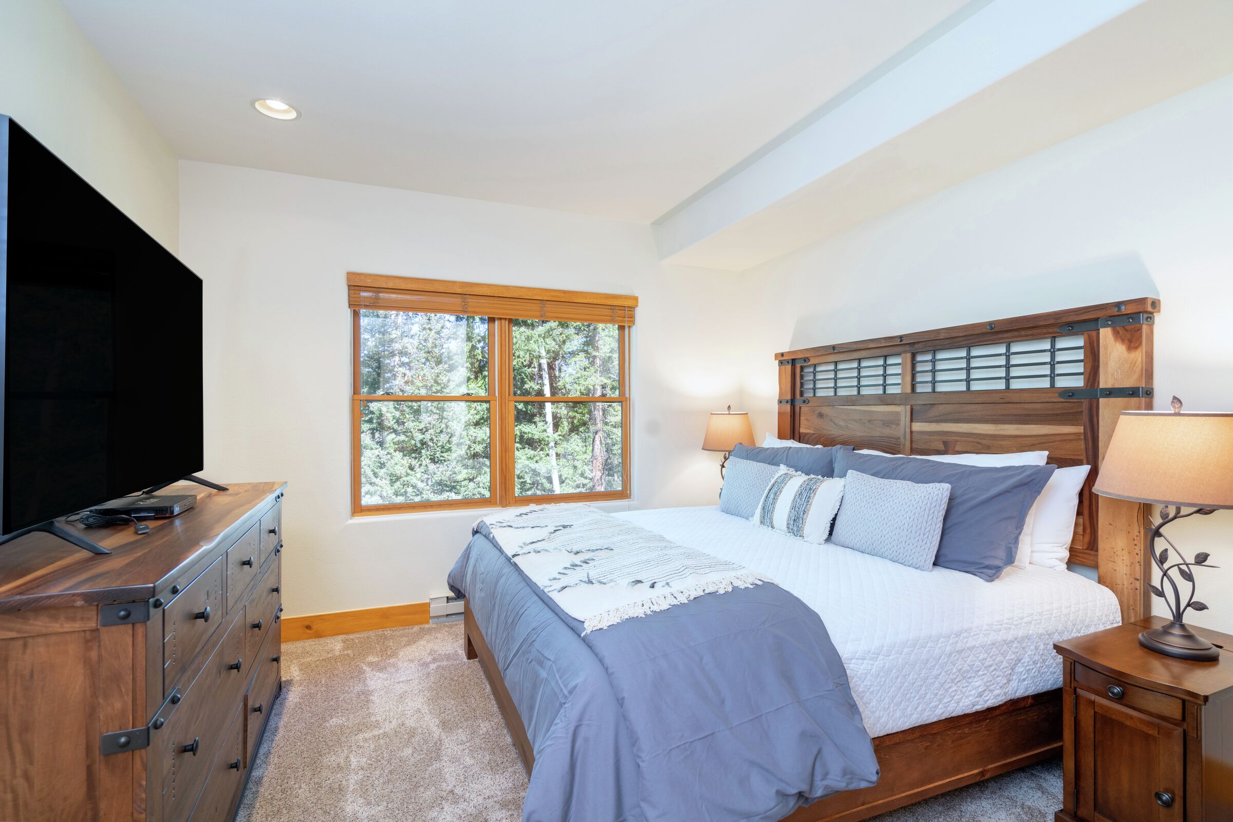 #303B - Guest Room