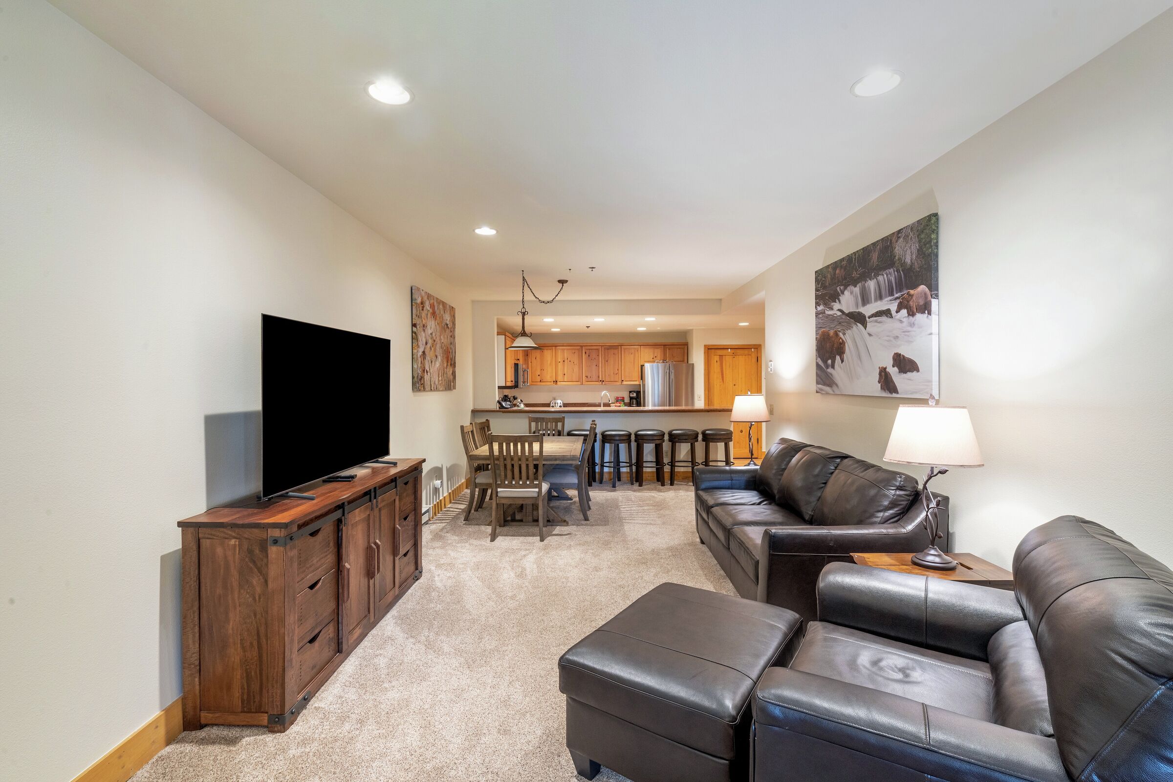 #106A - Living Area