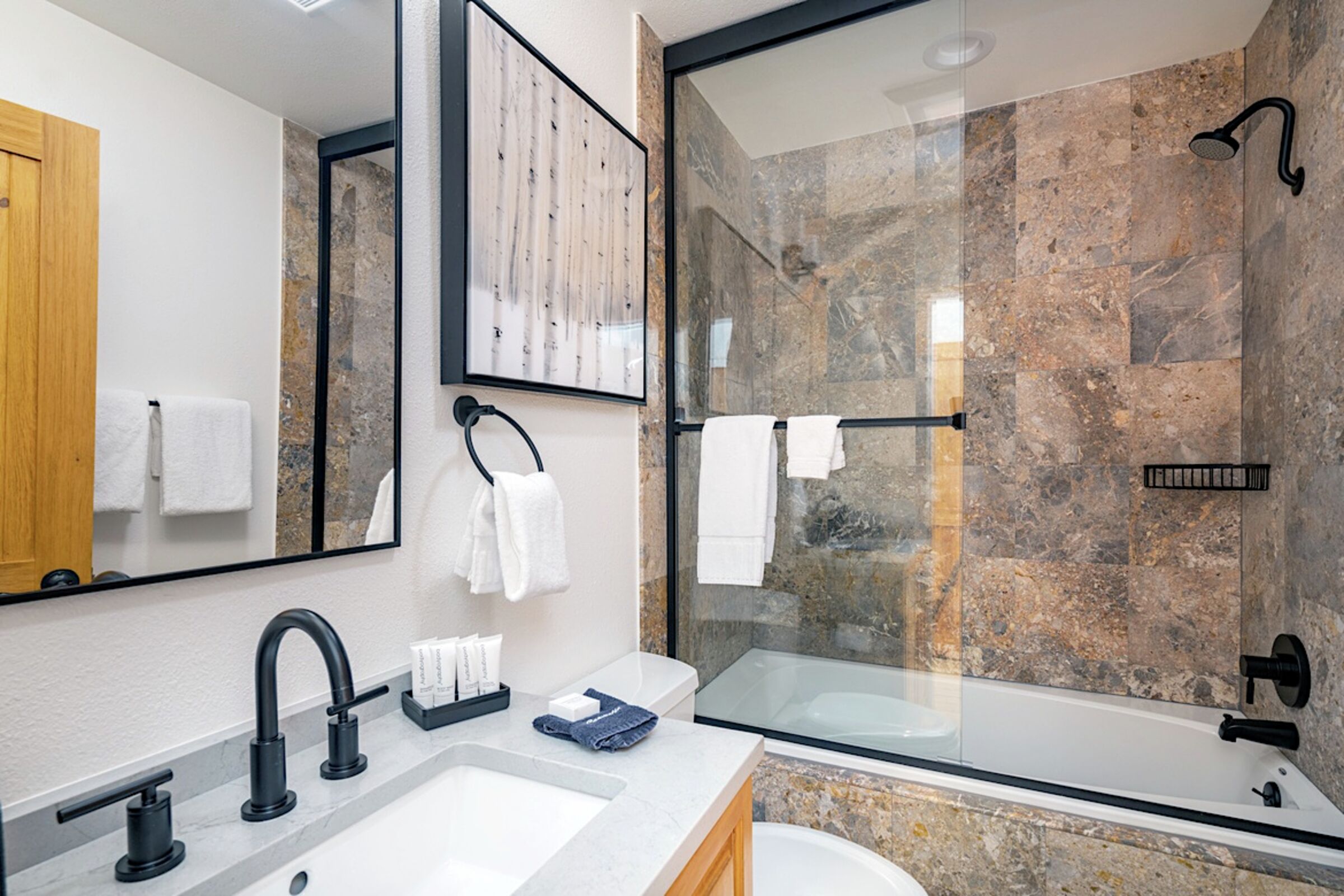 #411 - Ensuite Bathroom