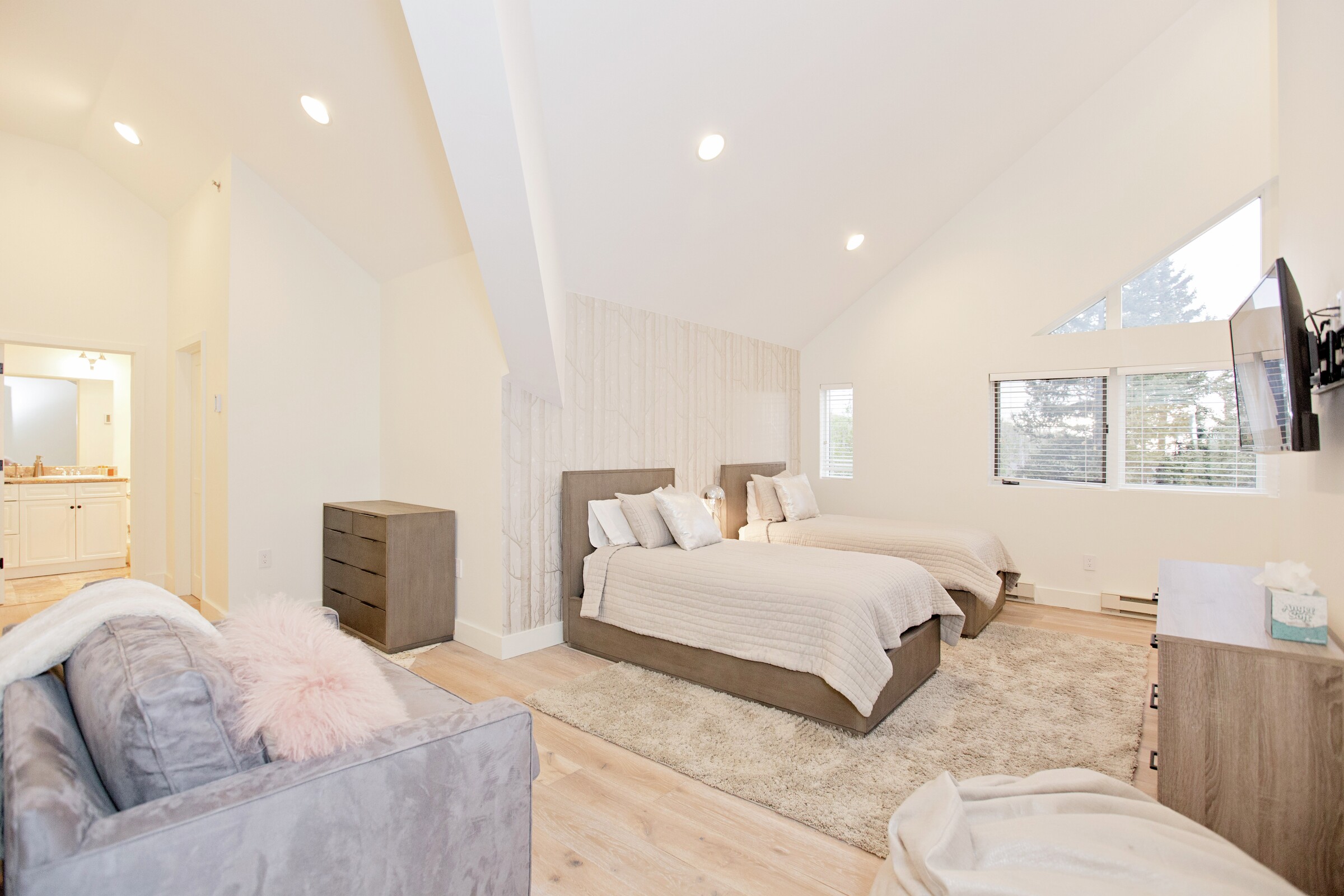 #404 - Bedroom