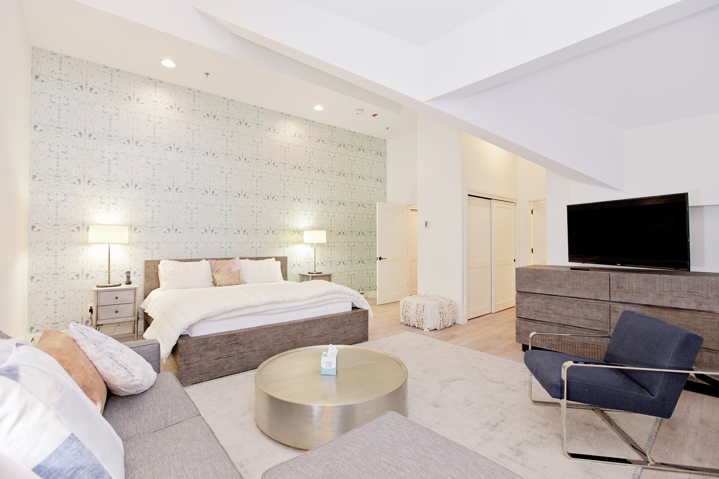 #404 - Master Bedroom
