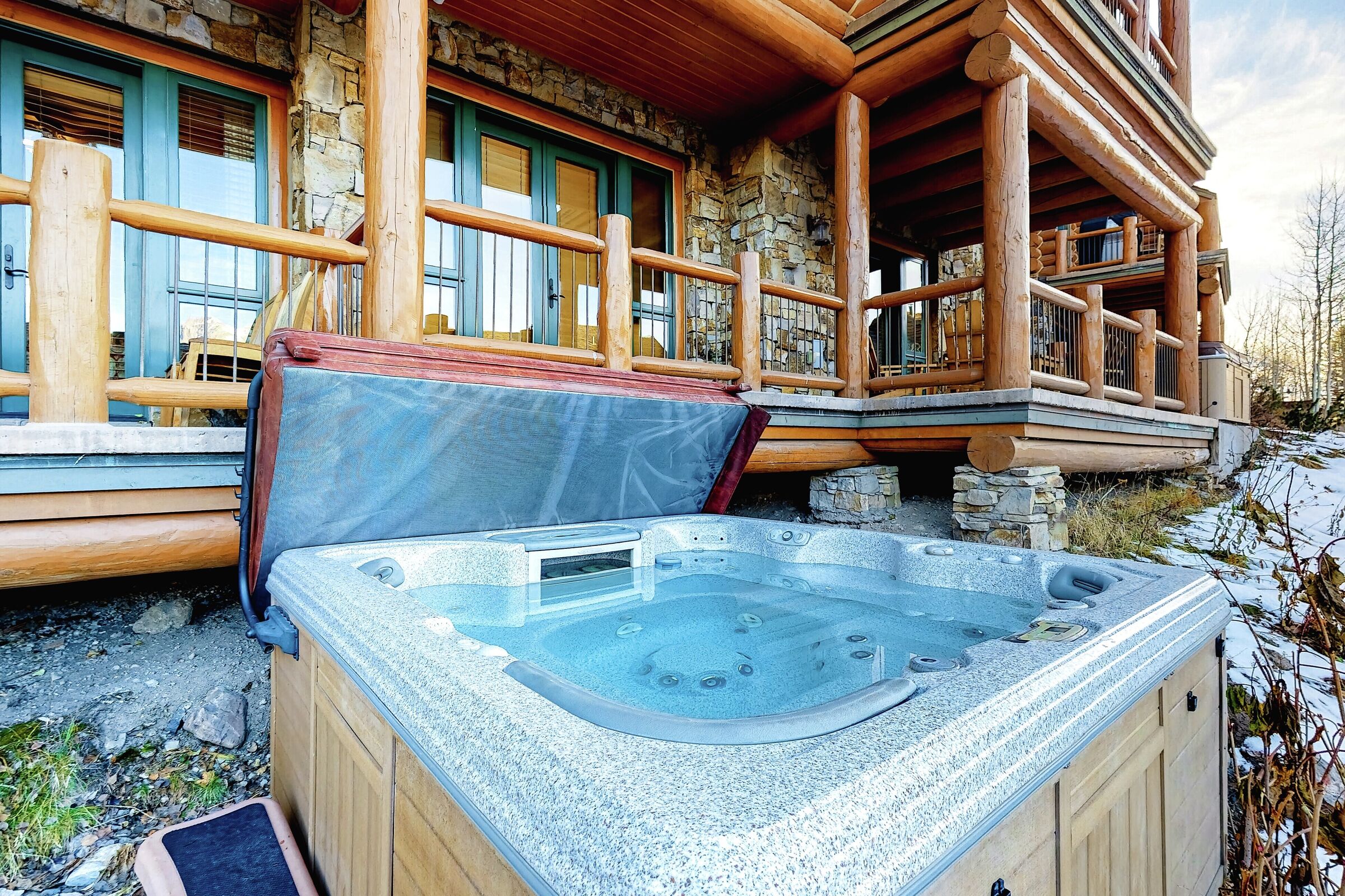 Private Hot Tub 