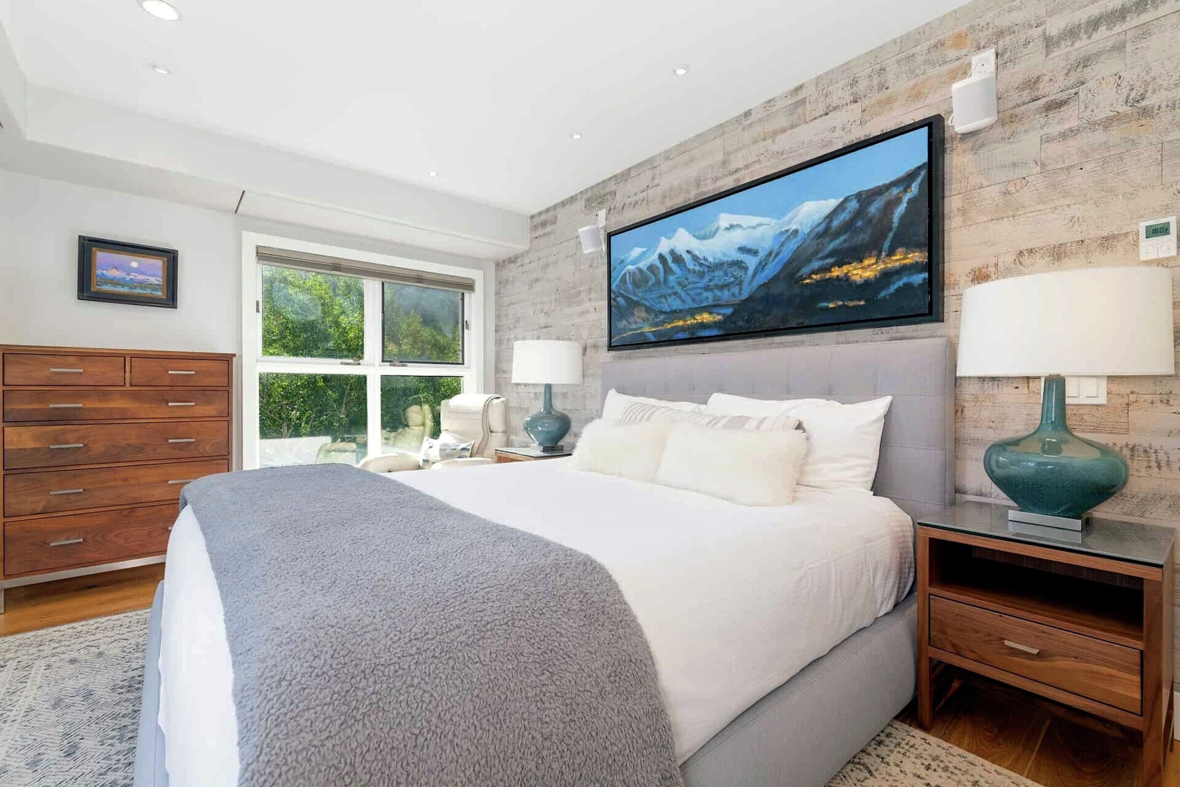 #651 - Bedroom