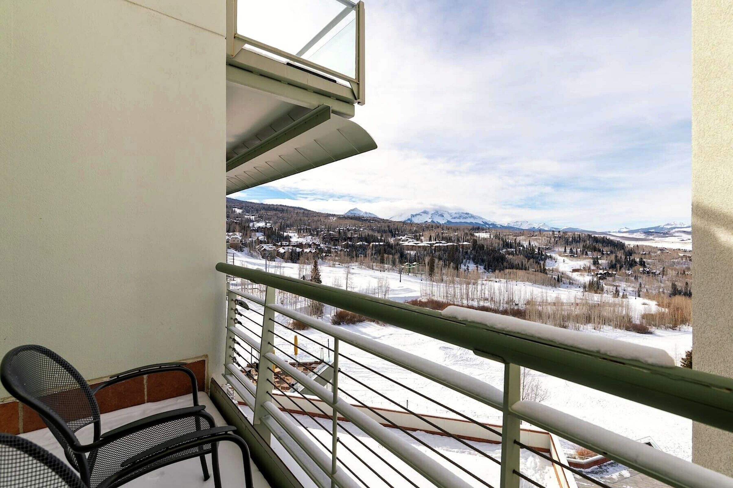 #518 - Balcony