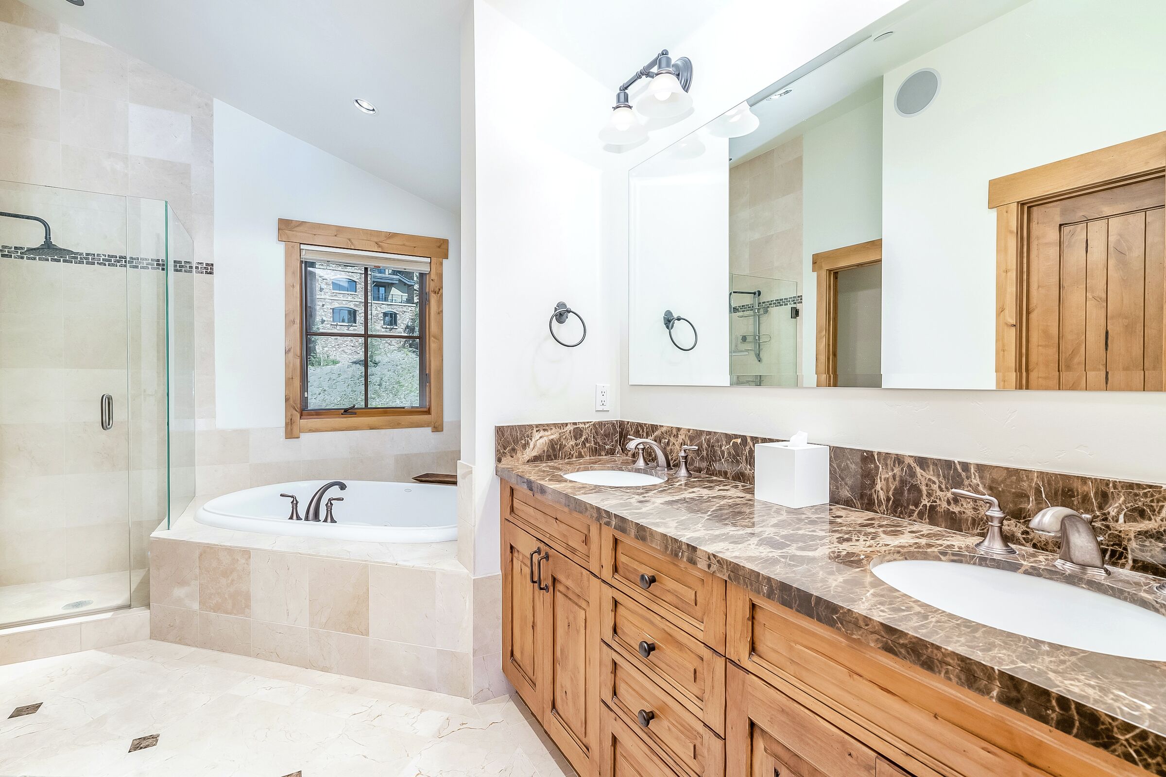 Master Ensuite Bathroom