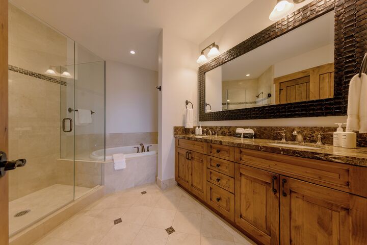 #6 - Master Ensuite Bathroom
