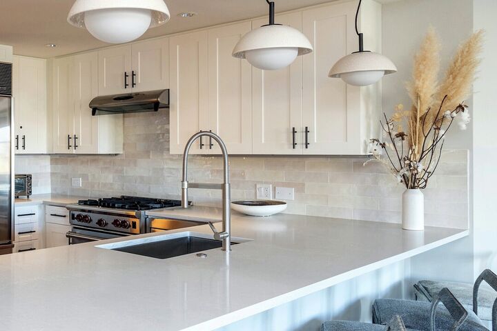3 Bdrm Residence Mountain View - Kitchen