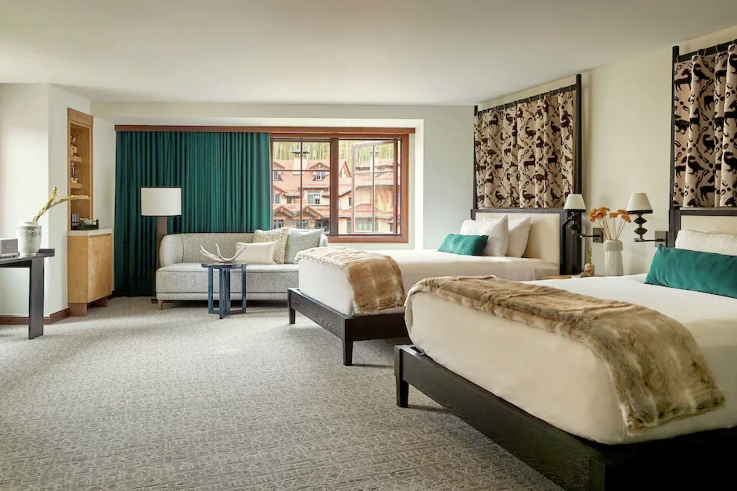 Double Queen Room