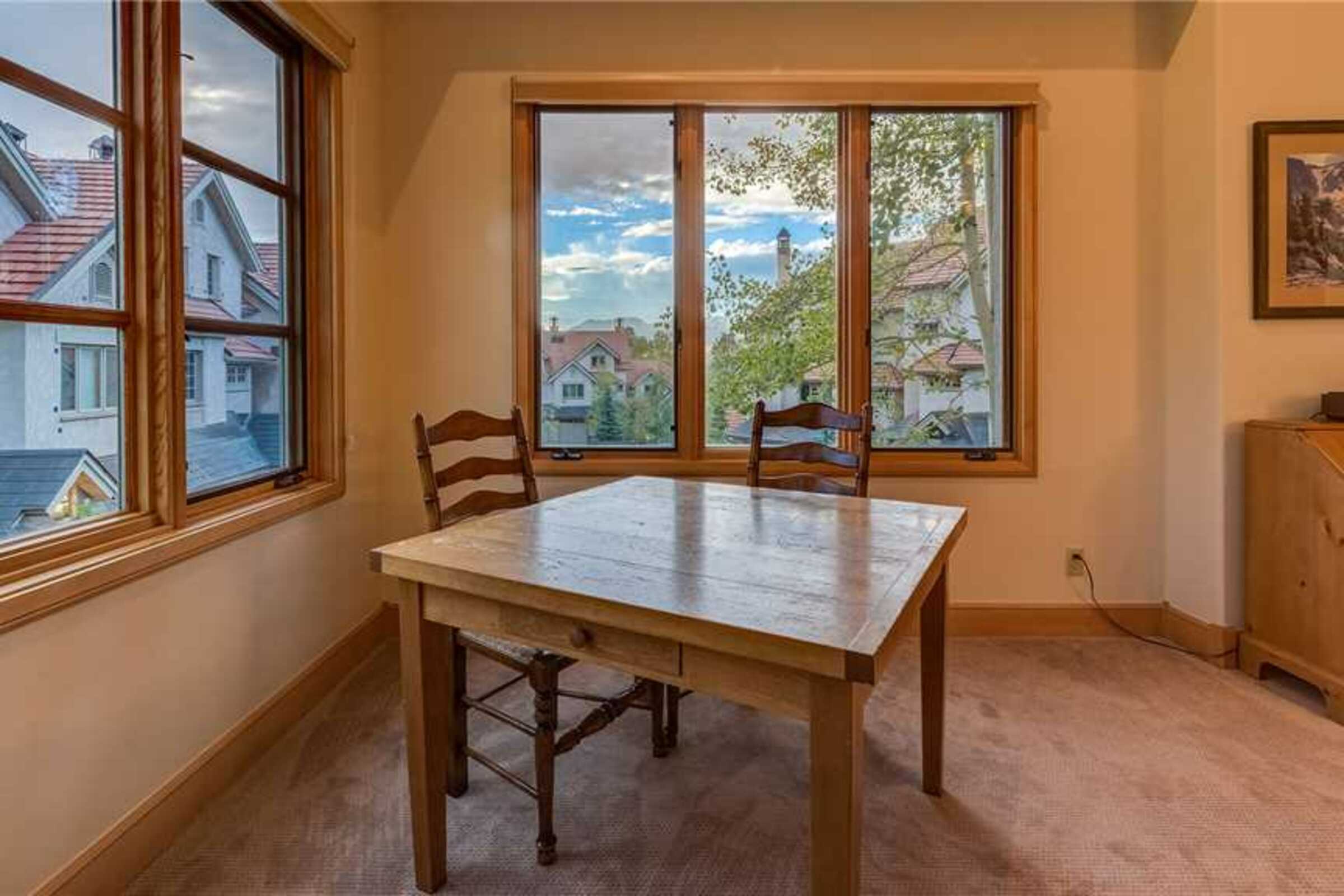 Breakfast Nook