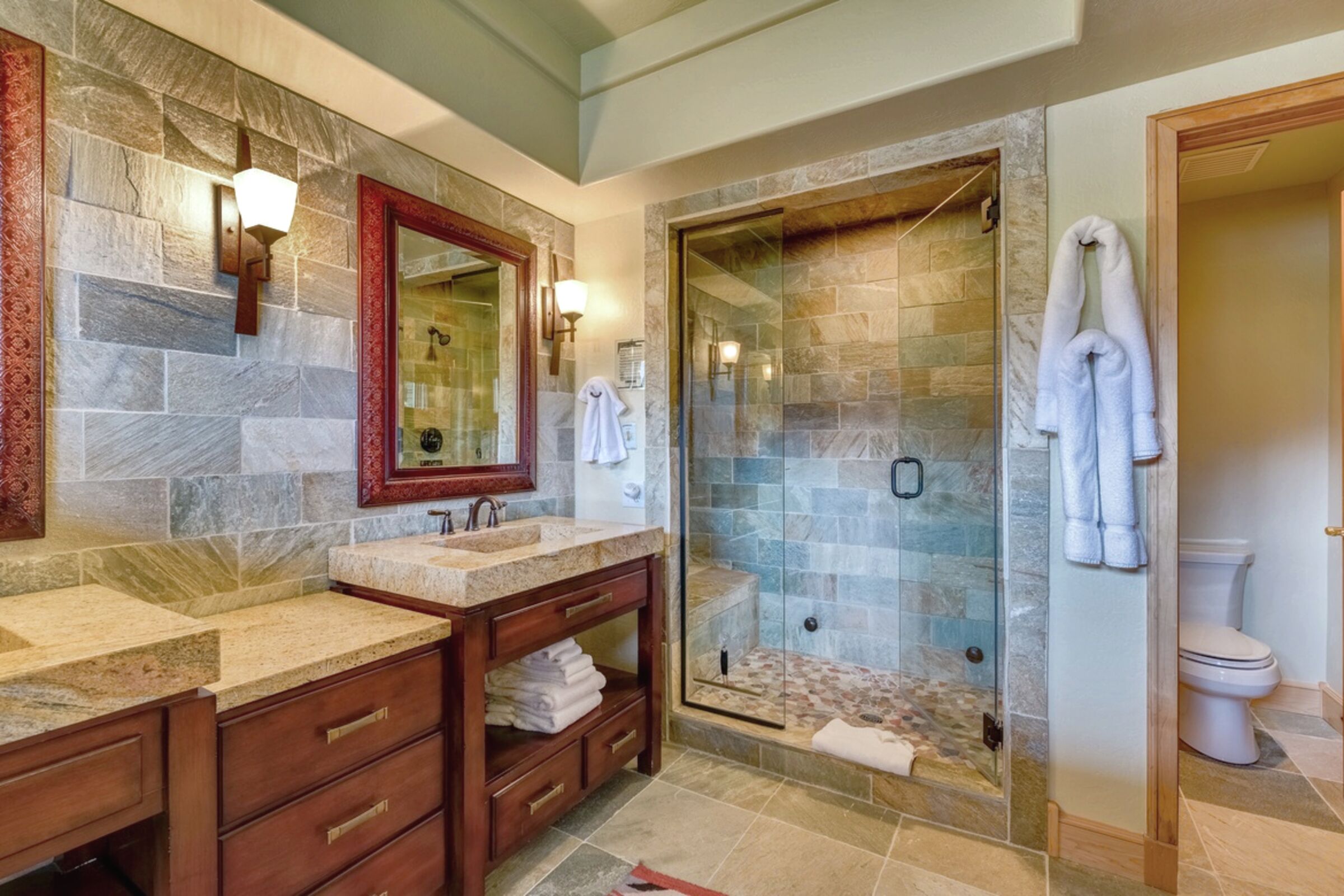 Master Ensuite Bathroom