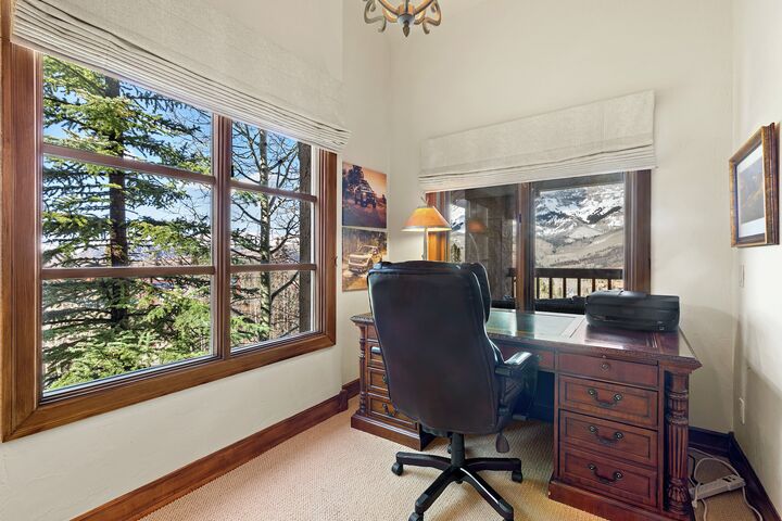 #18 - Master Bedroom Office