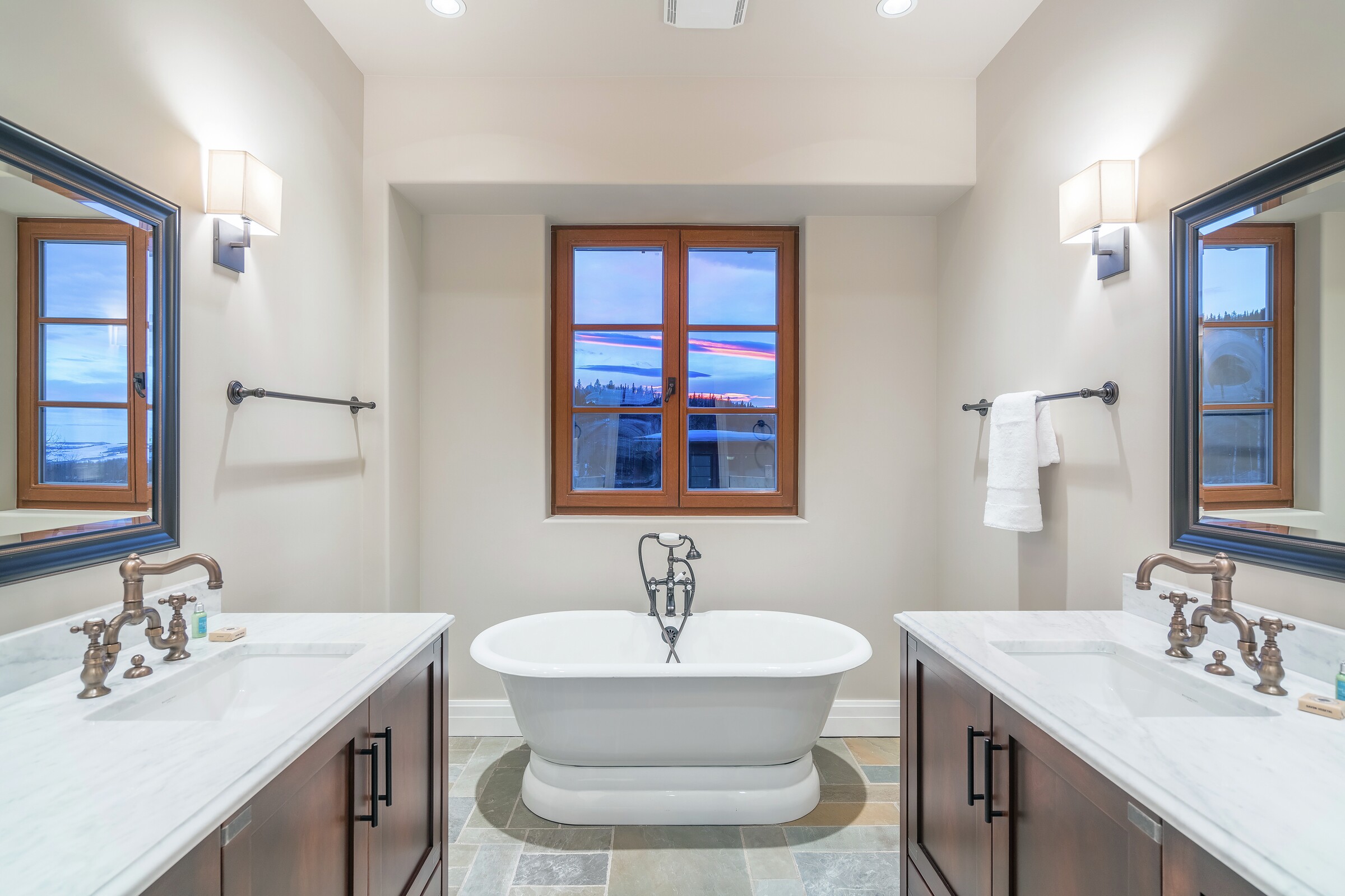 Master Ensuite Bathroom