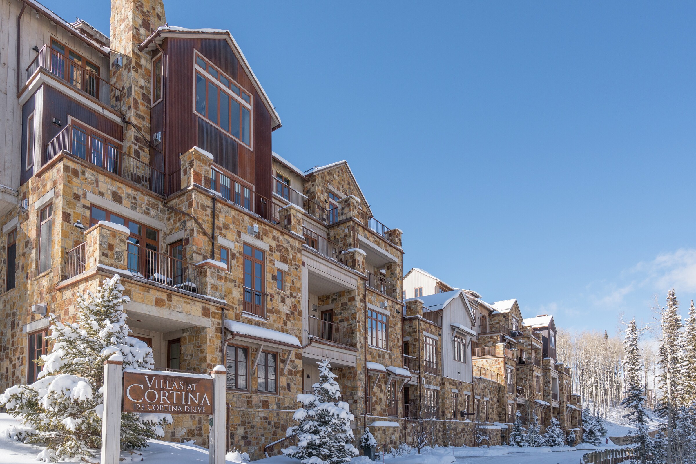 Villas at Cortina