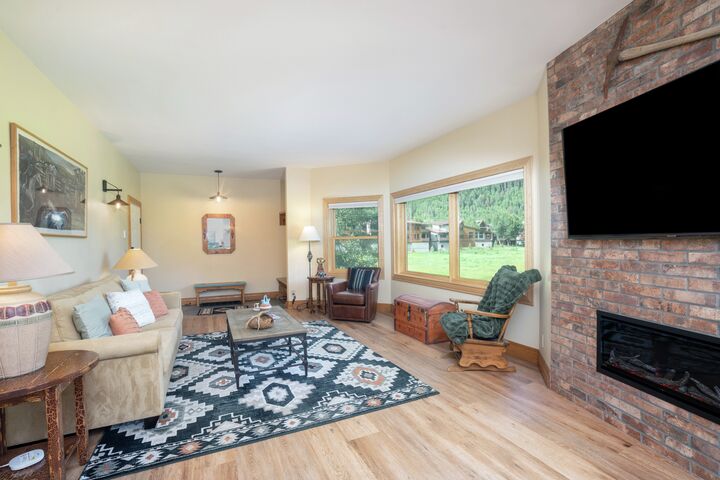 #202 - Living Area