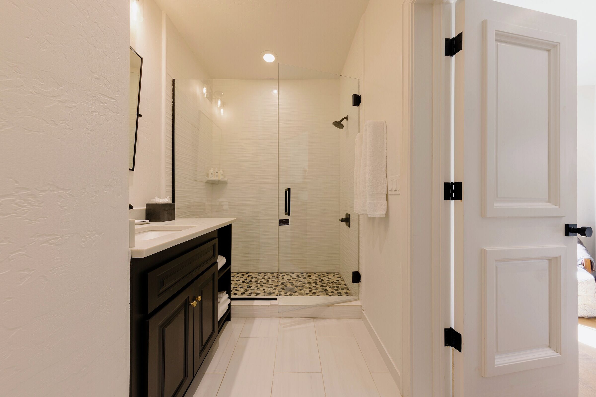 Master Ensuite Bathroom