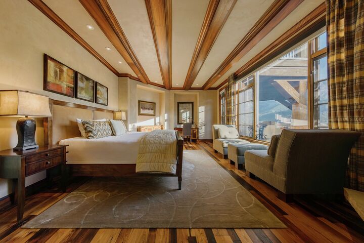 #122 - Master Bedroom