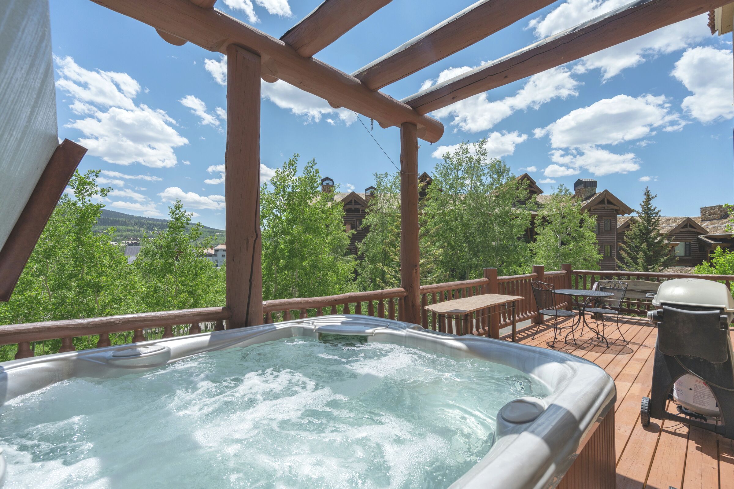 Balcony with Hot Tub