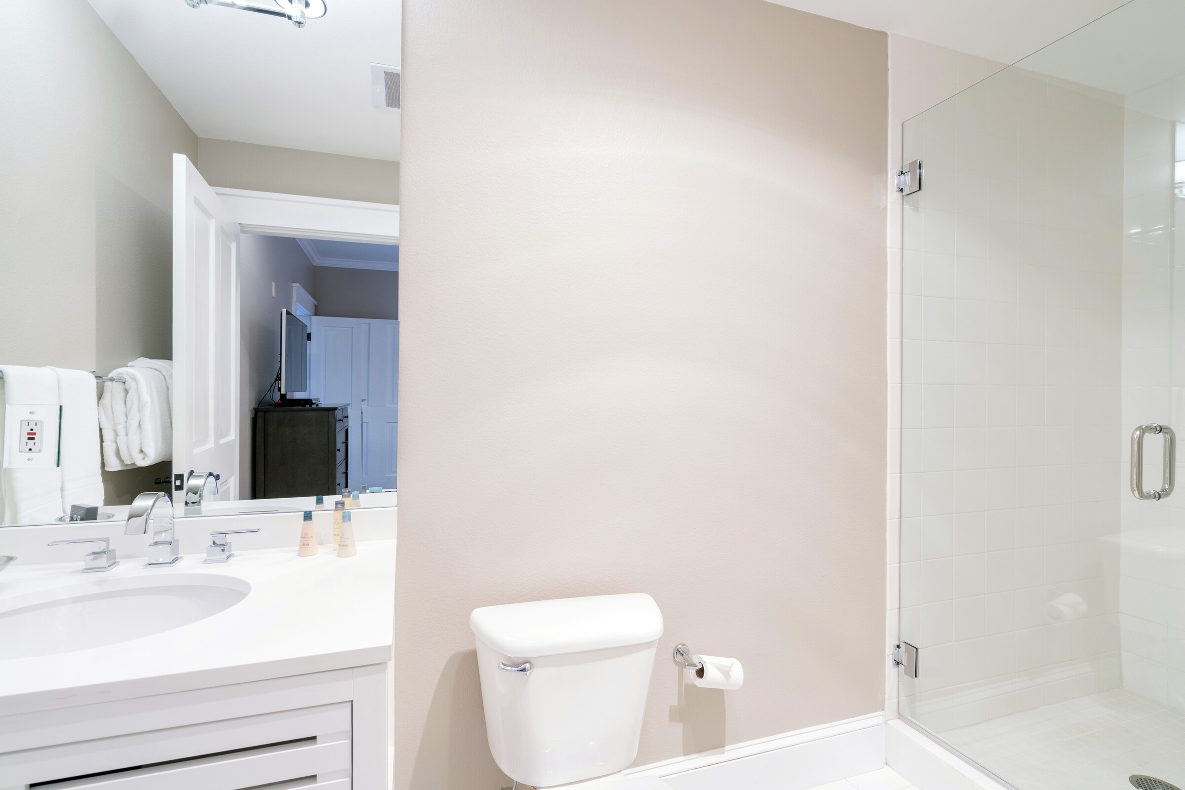 #107 - Bathroom