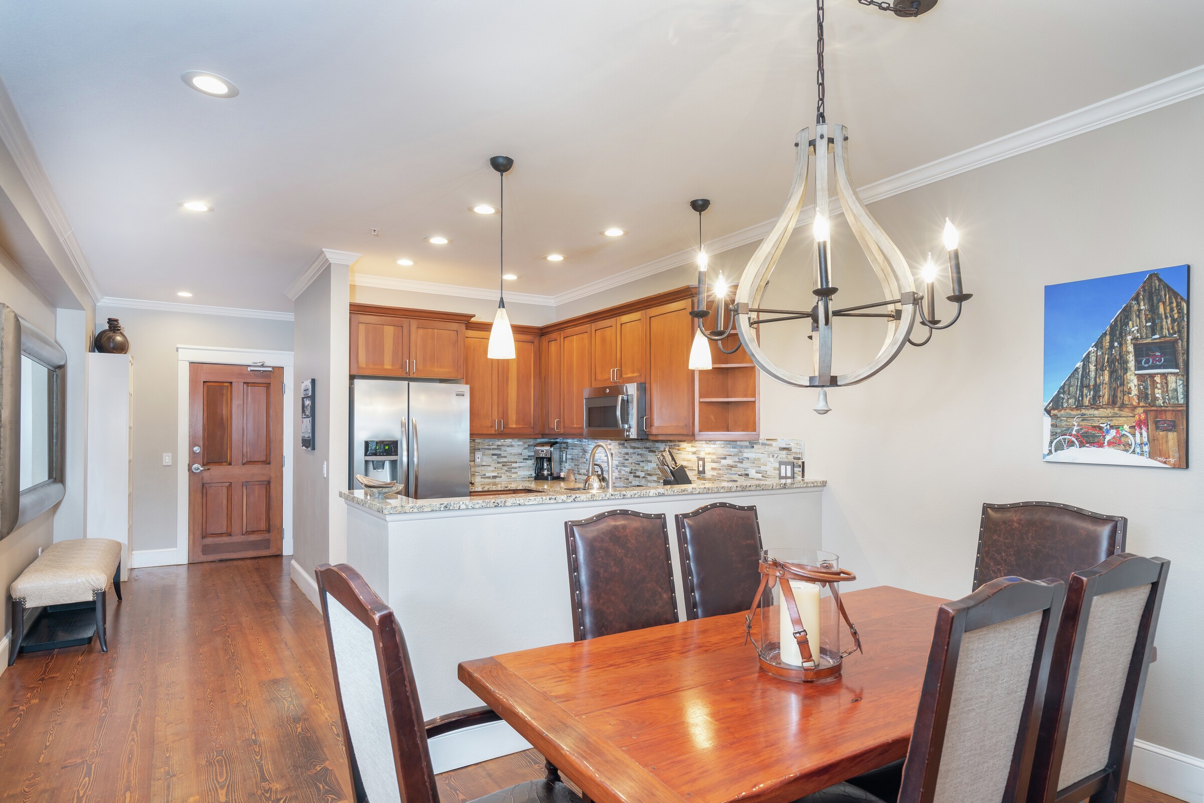 #107 - Dining Room & Kitchen