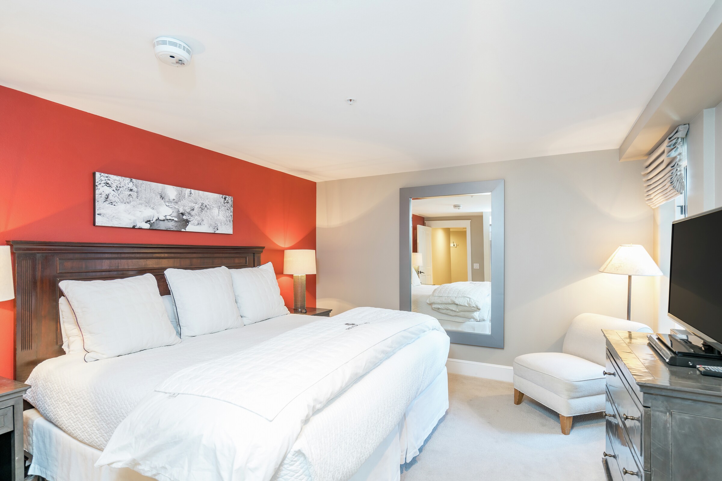 #302 - Master Bedroom