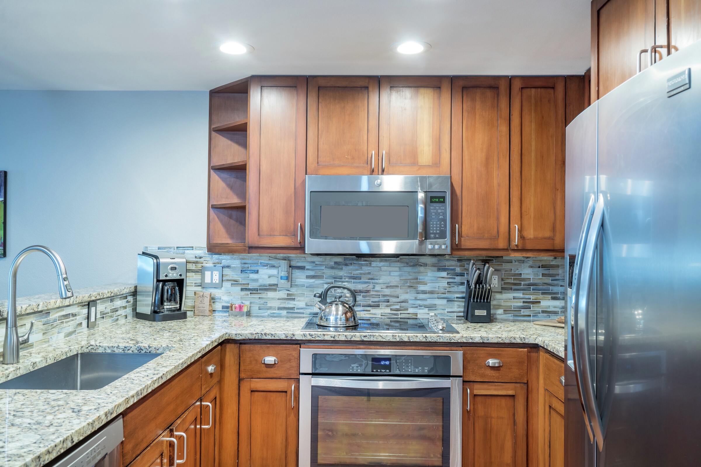 #302 - Kitchen