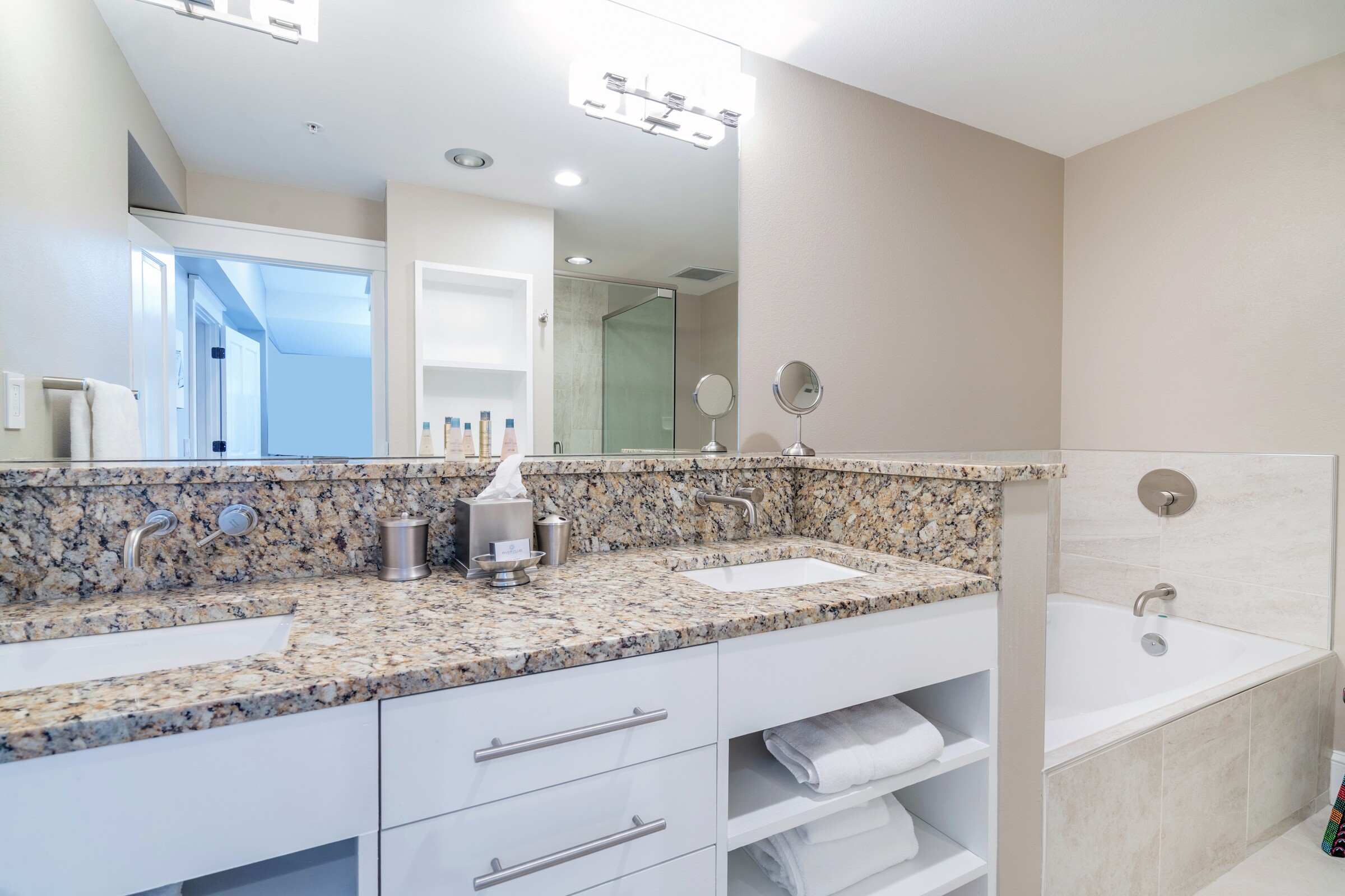 #308 - Master Ensuite Bathroom