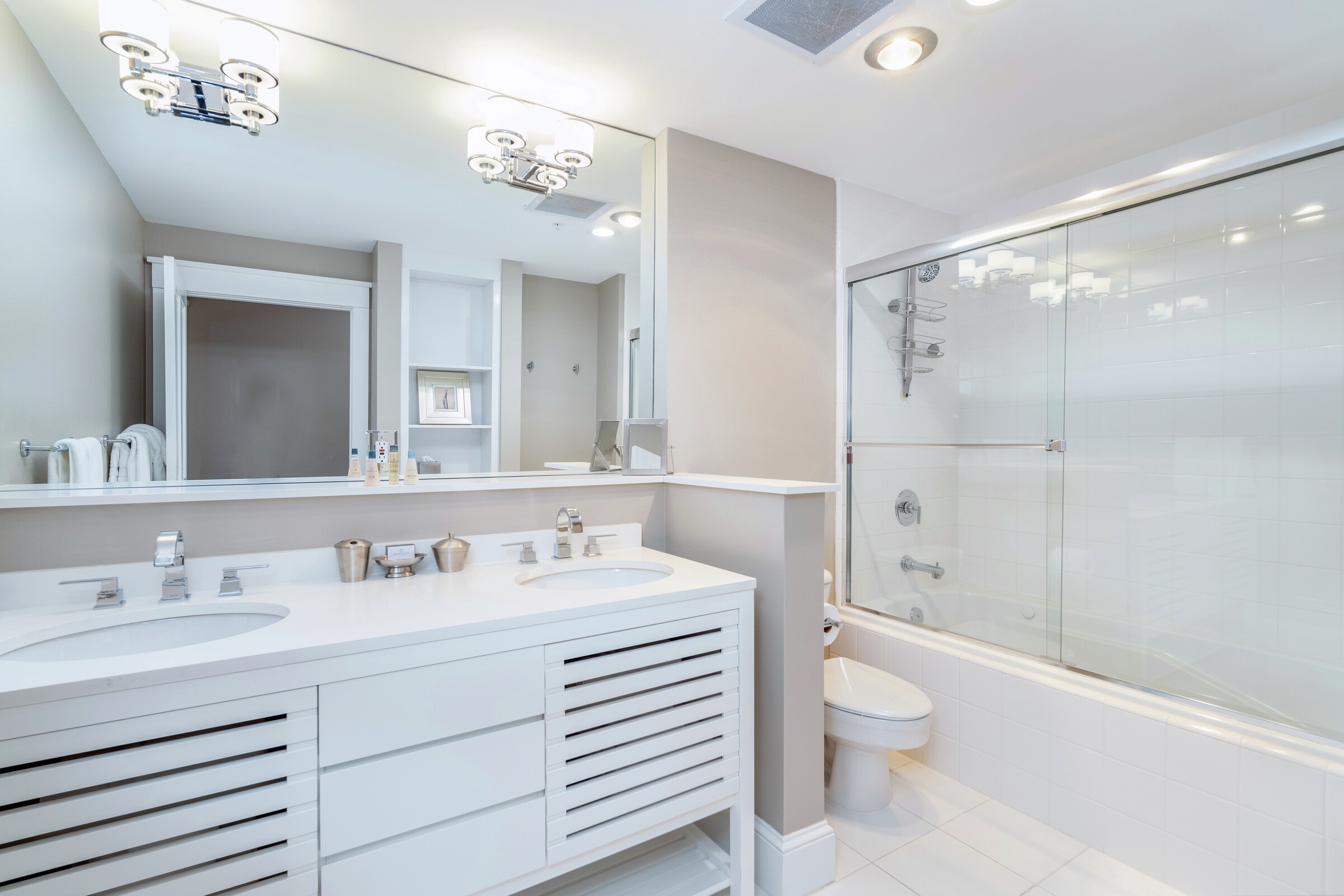 #203 - Bathroom