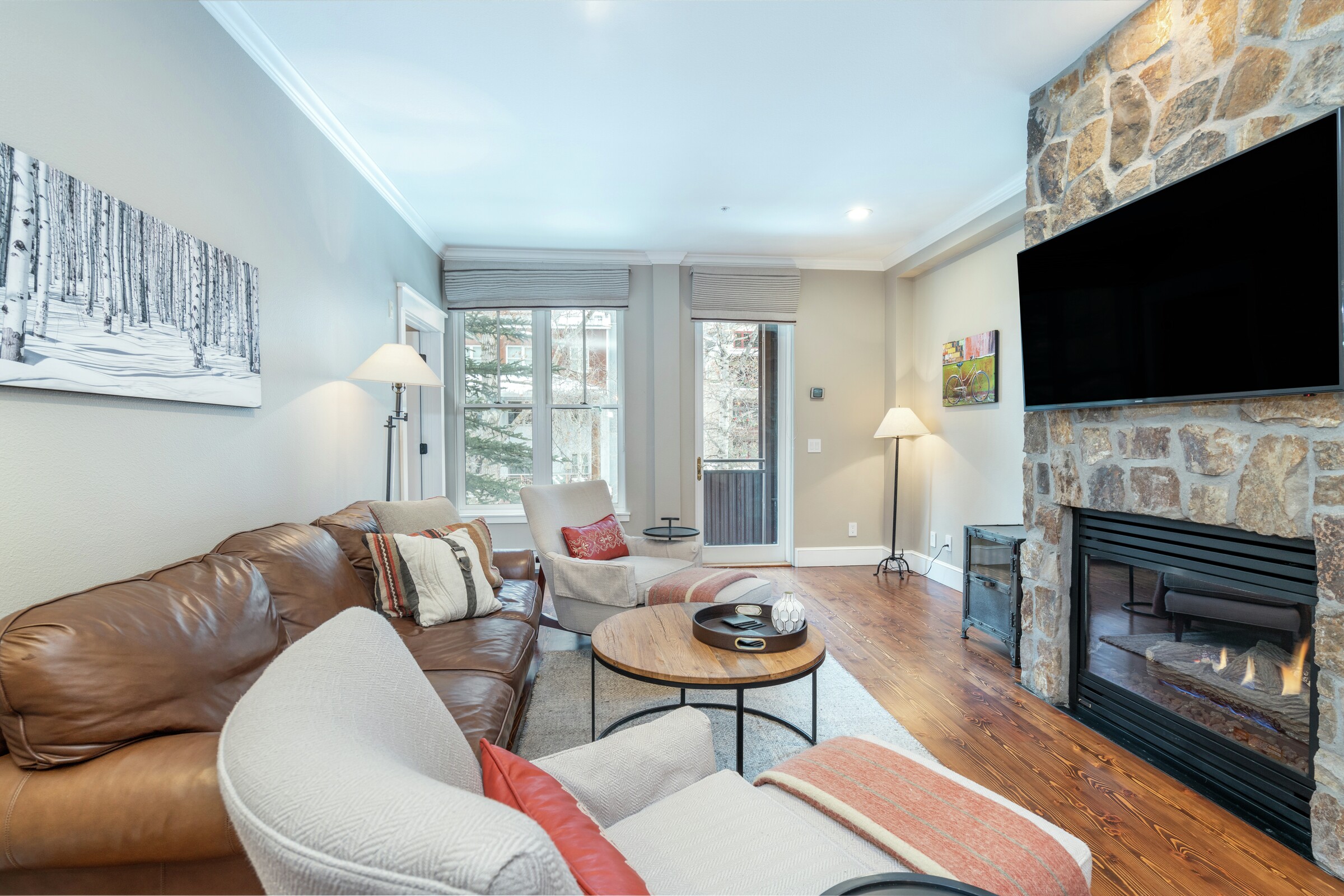 #207 - Living Room