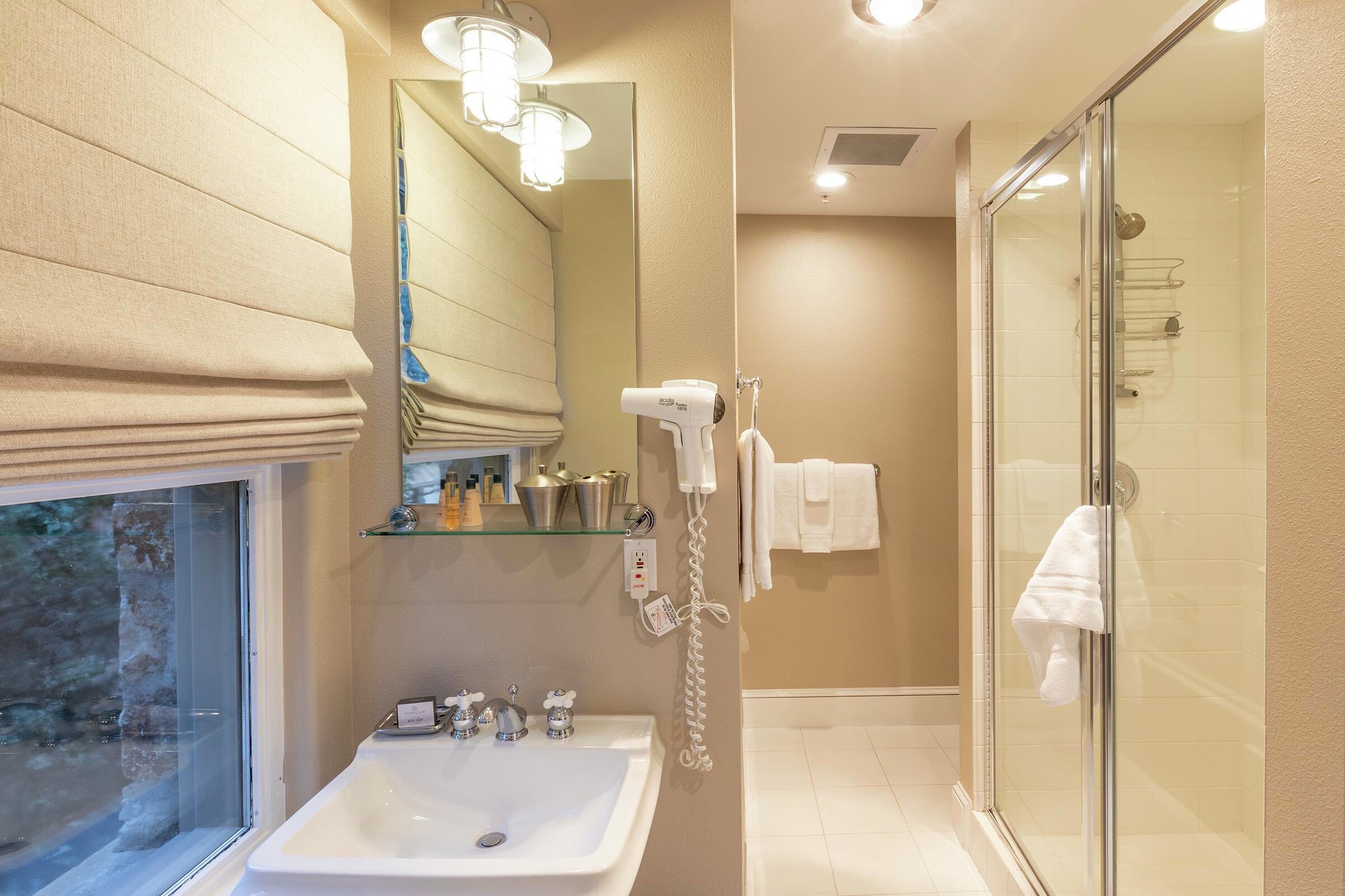 #309 - Bathroom