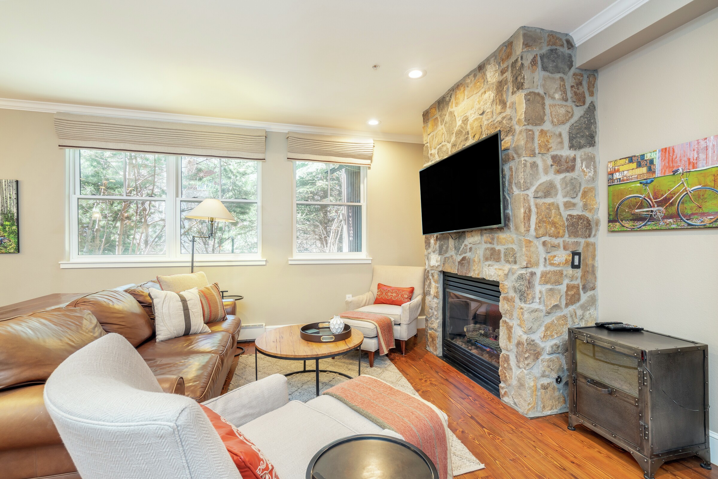 #108 - Living Room