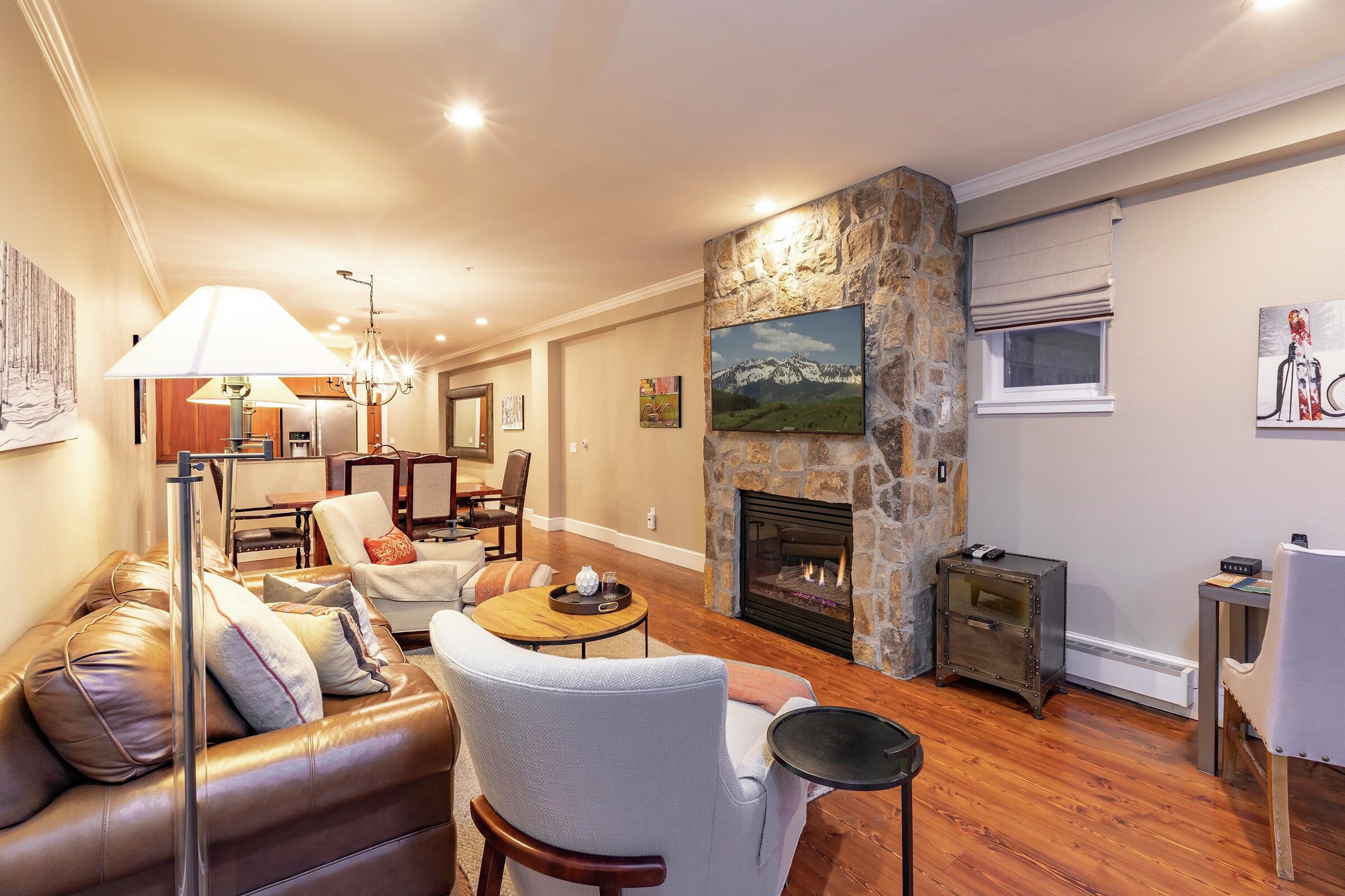 #105 - Living Room
