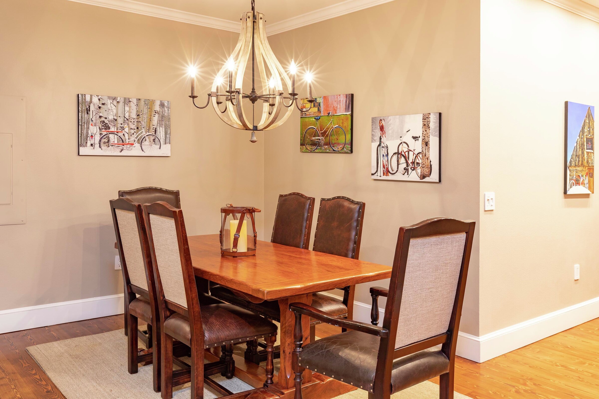 #102 - Dining Room