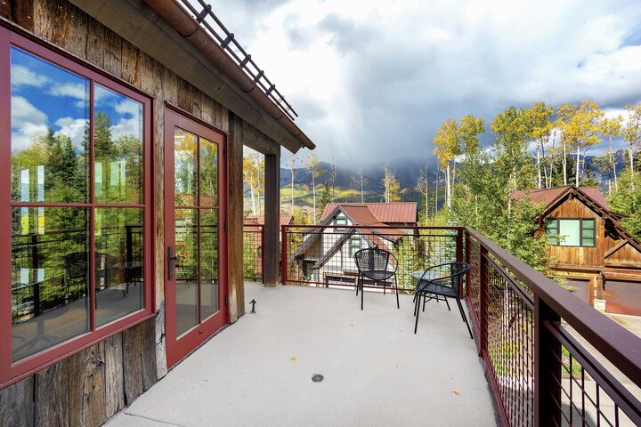 #12 - Balcony