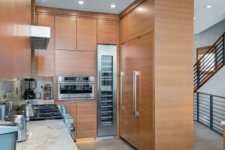 #134 - Kitchen