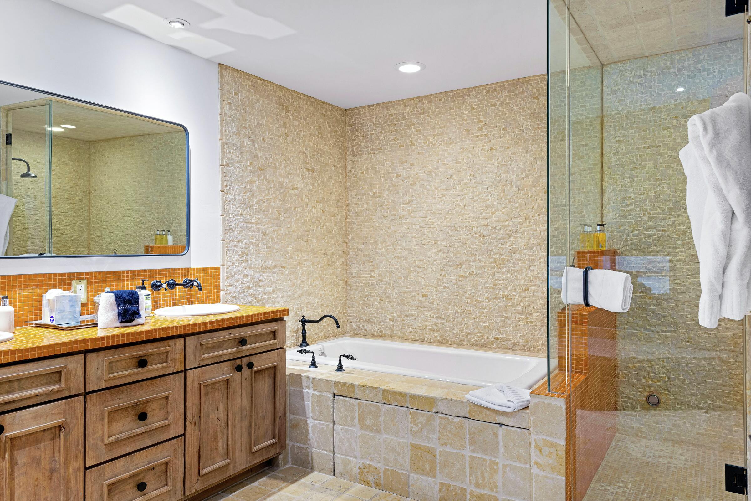 Master Ensuite Bathroom