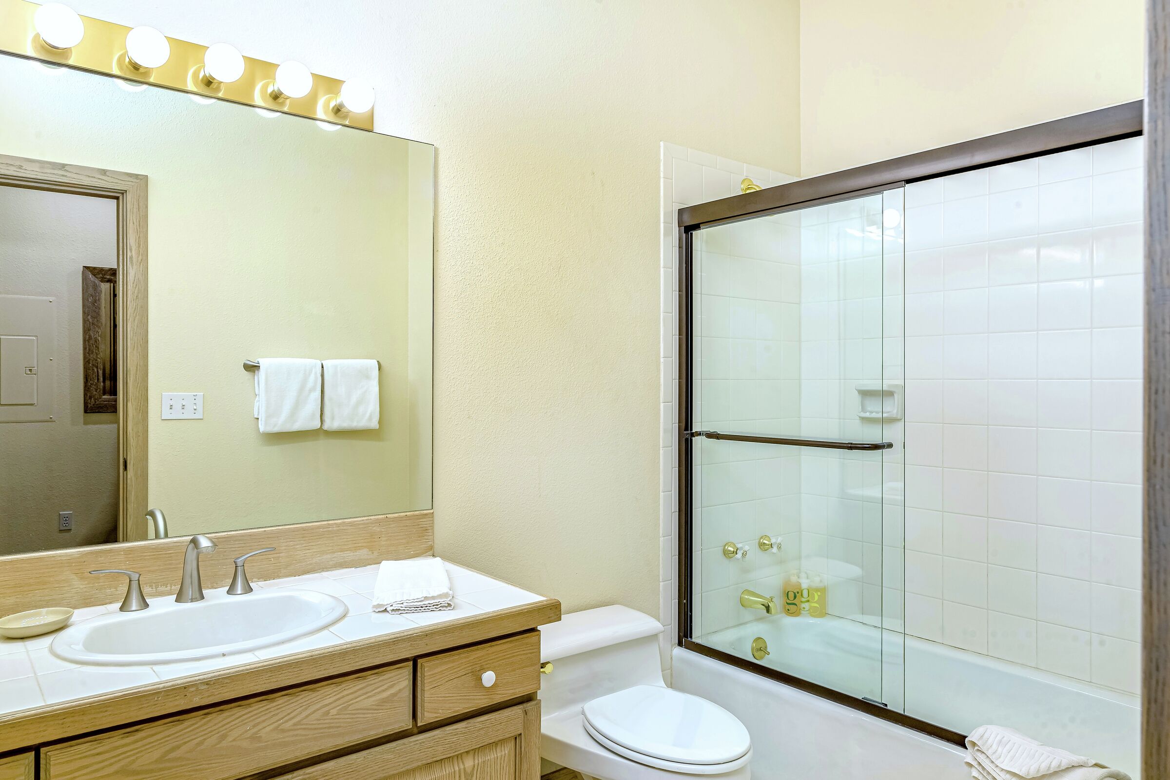 #3 - Village Haven - Bathroom