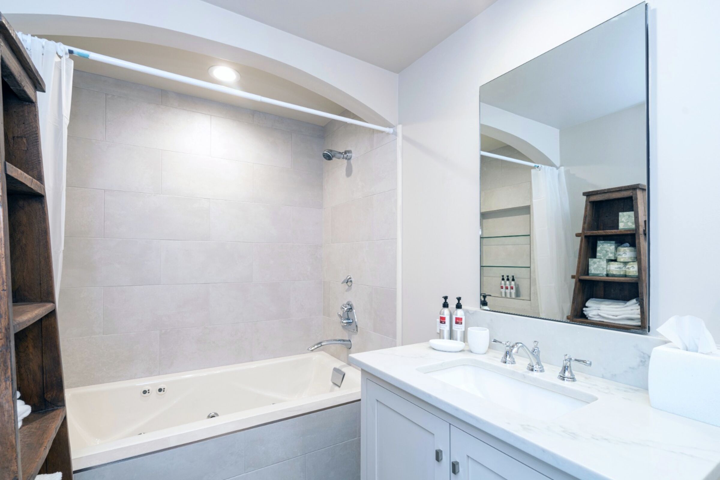 2 Bdrm 2 Bath A12 - Bathroom