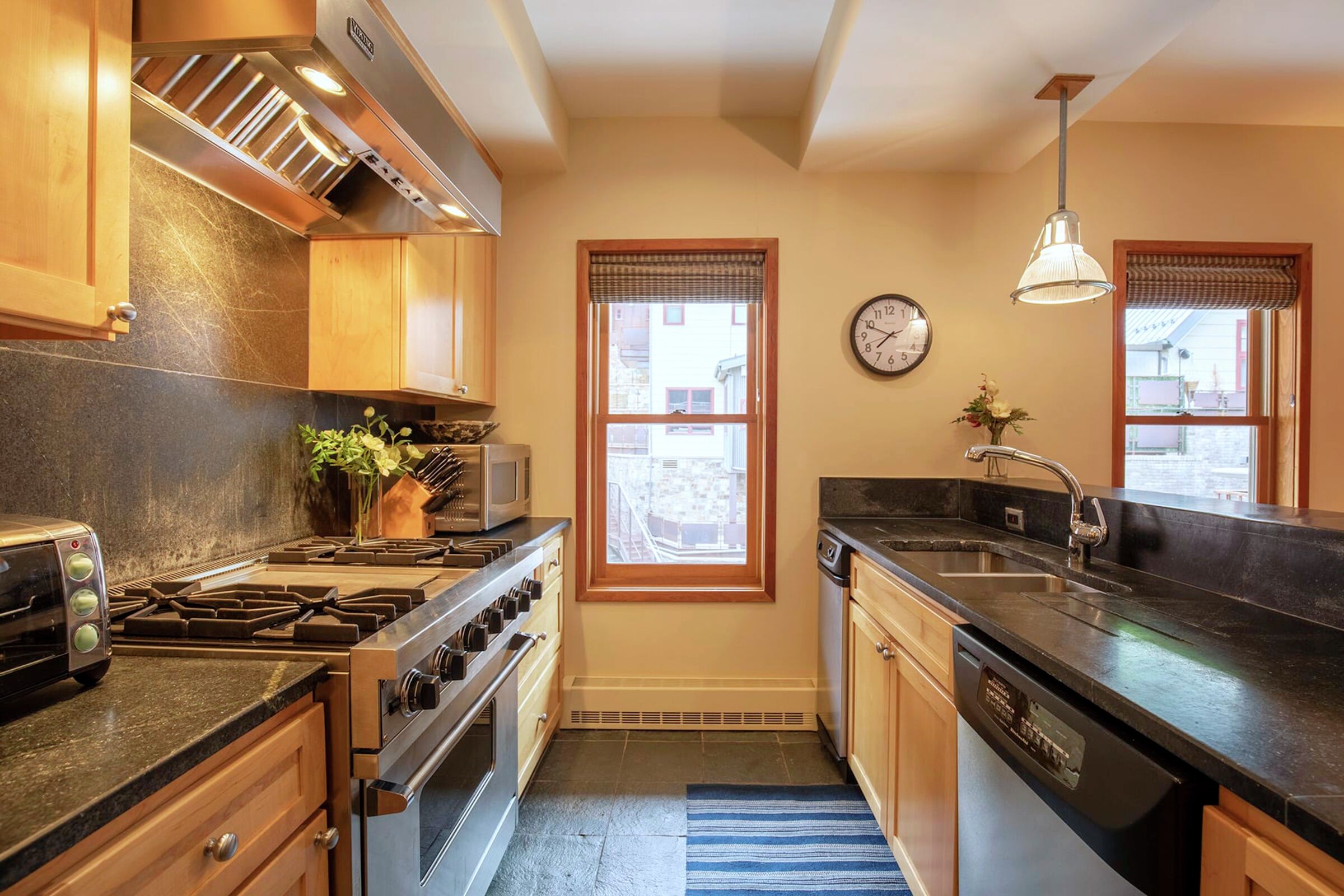 2 Bdrm 2 Bath A14 - Kitchen