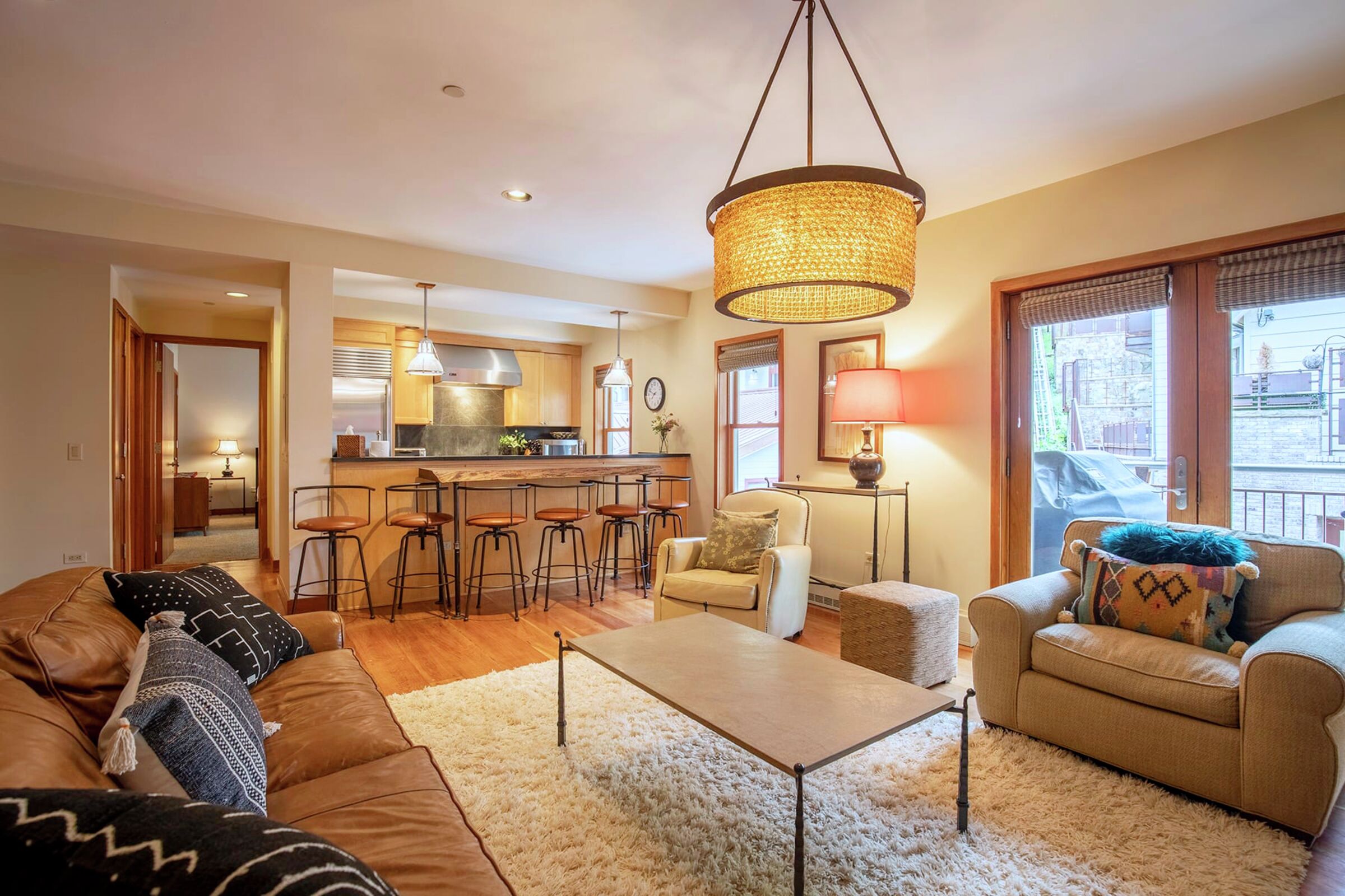 2 Bdrm 2 Bath A14 - Living Room & Kitchen
