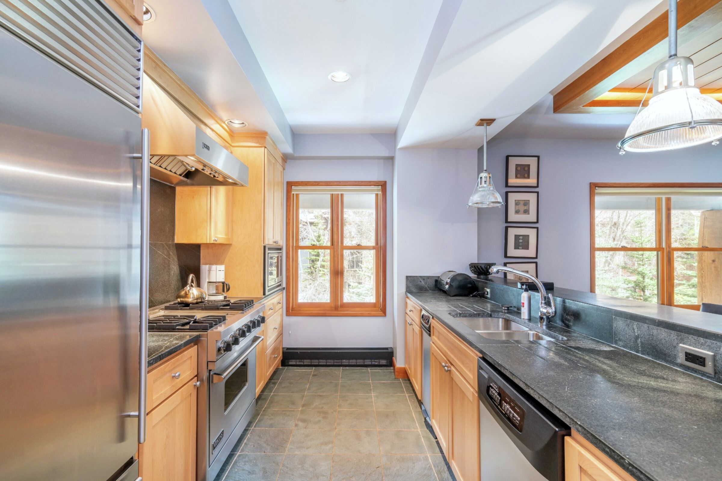 2 Bdrm 2 Bath A8 - Kitchen