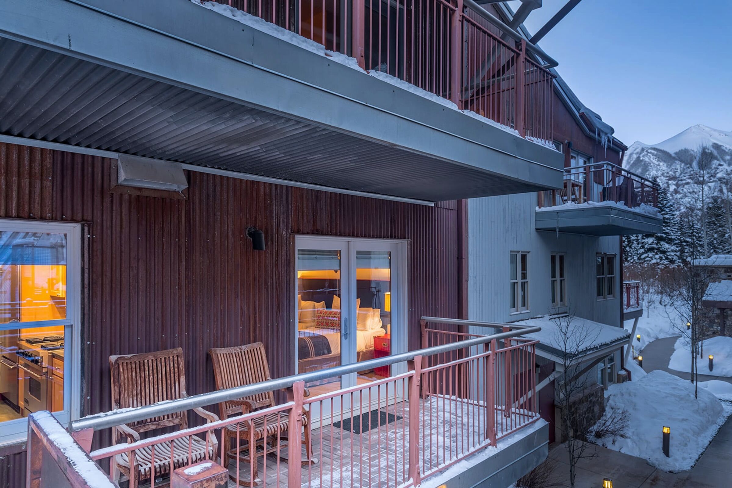 2 Bdrm 2 Bath A4 - Balcony