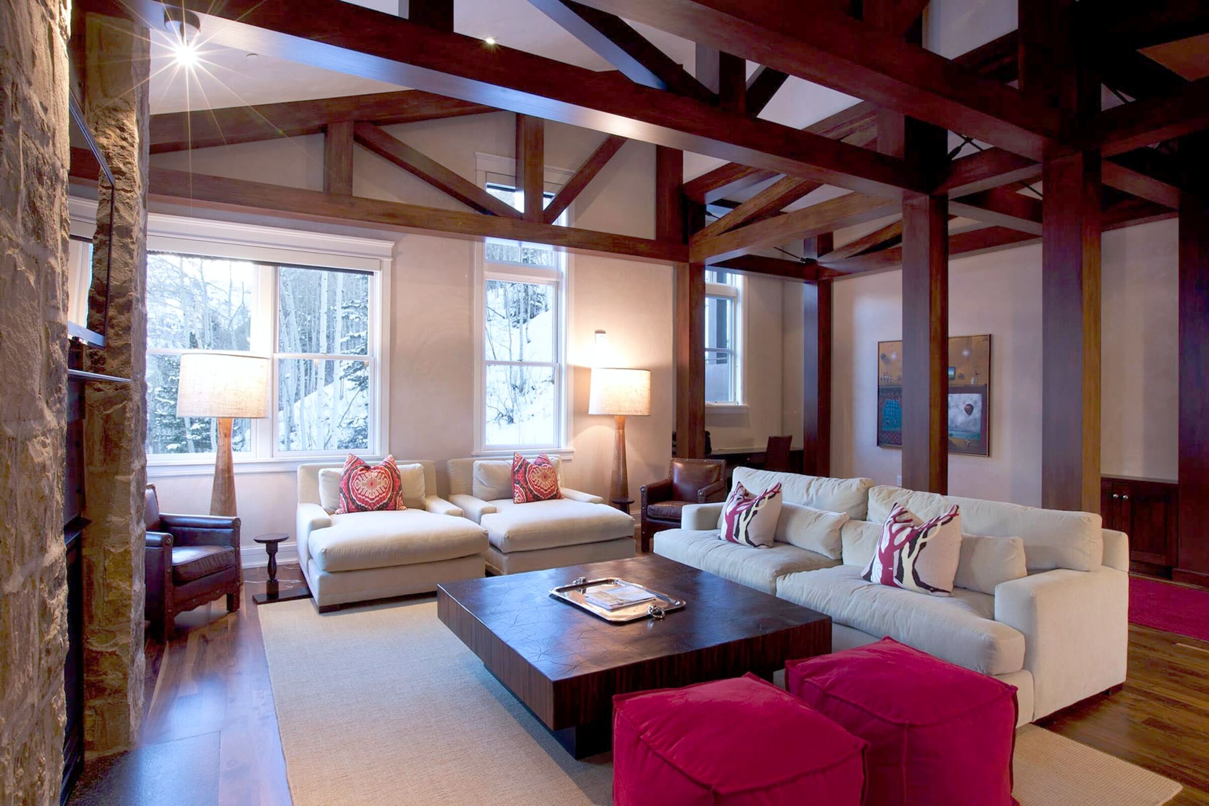 5 Bdrm 5.5 Bath HT E6 - Living Room