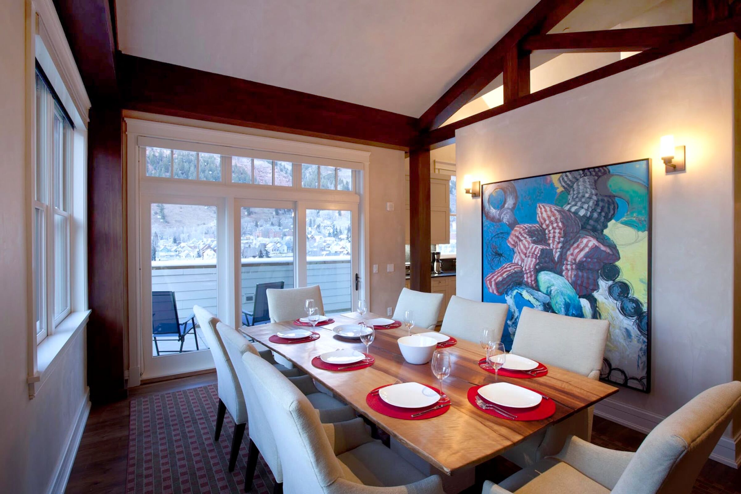 5 Bdrm 5.5 Bath HT E6 - Dining Room