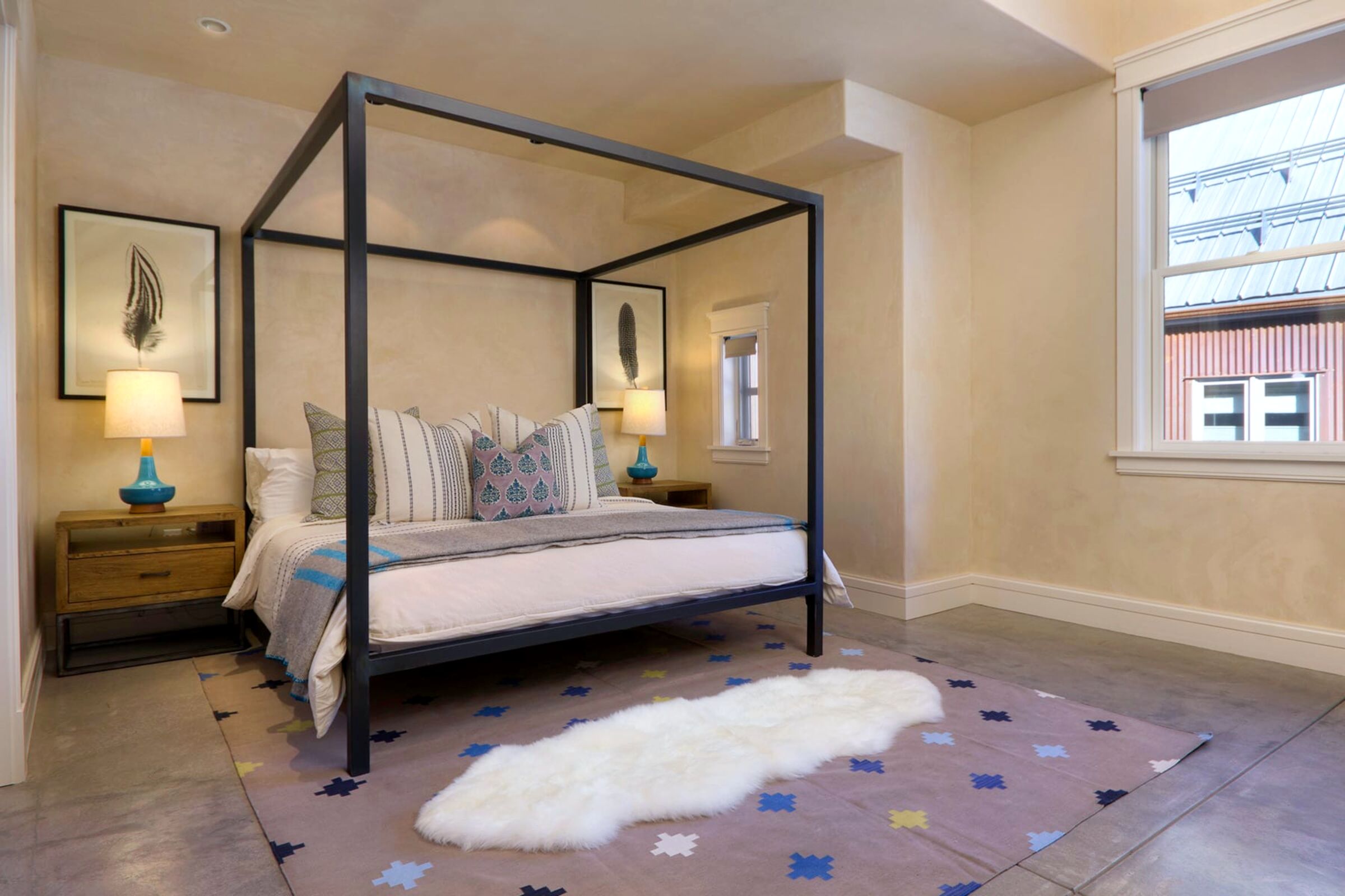 4 Bdrm 4 Bath E2 - Bedroom