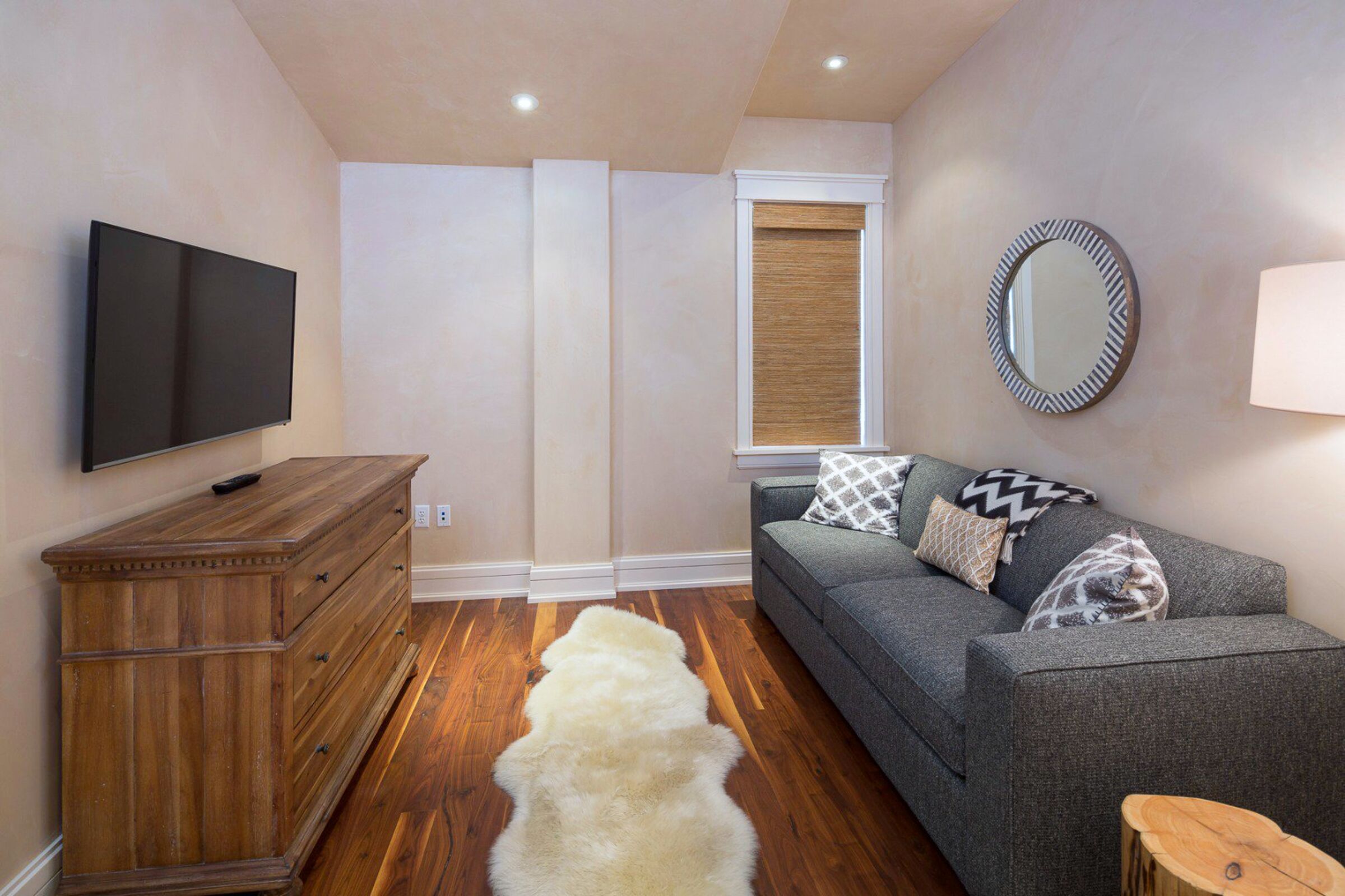 4 Bdrm 4 Bath SW401 - Den