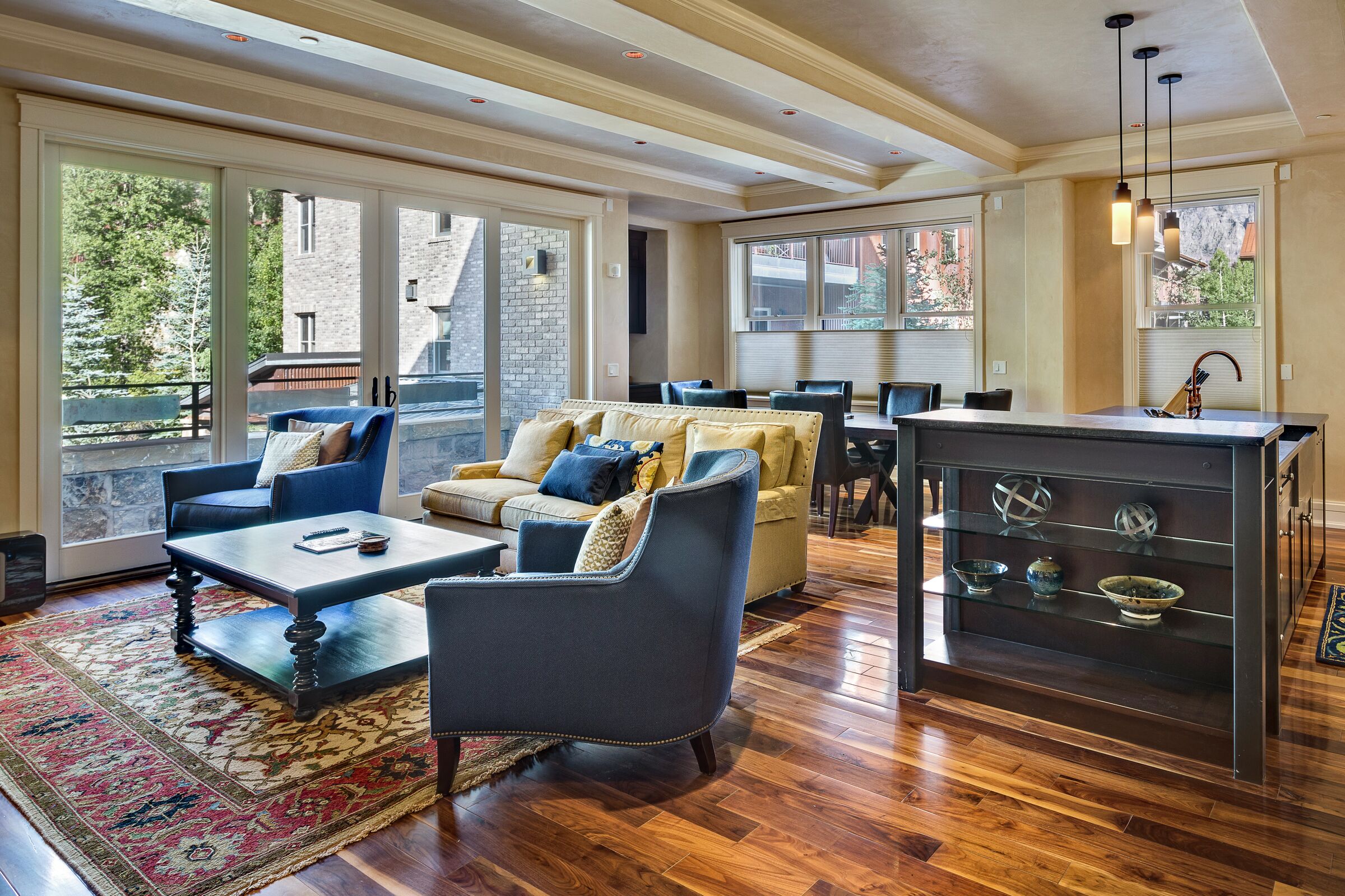 3 Bdrm 3 Bath W102 - Living Room & Dining Room