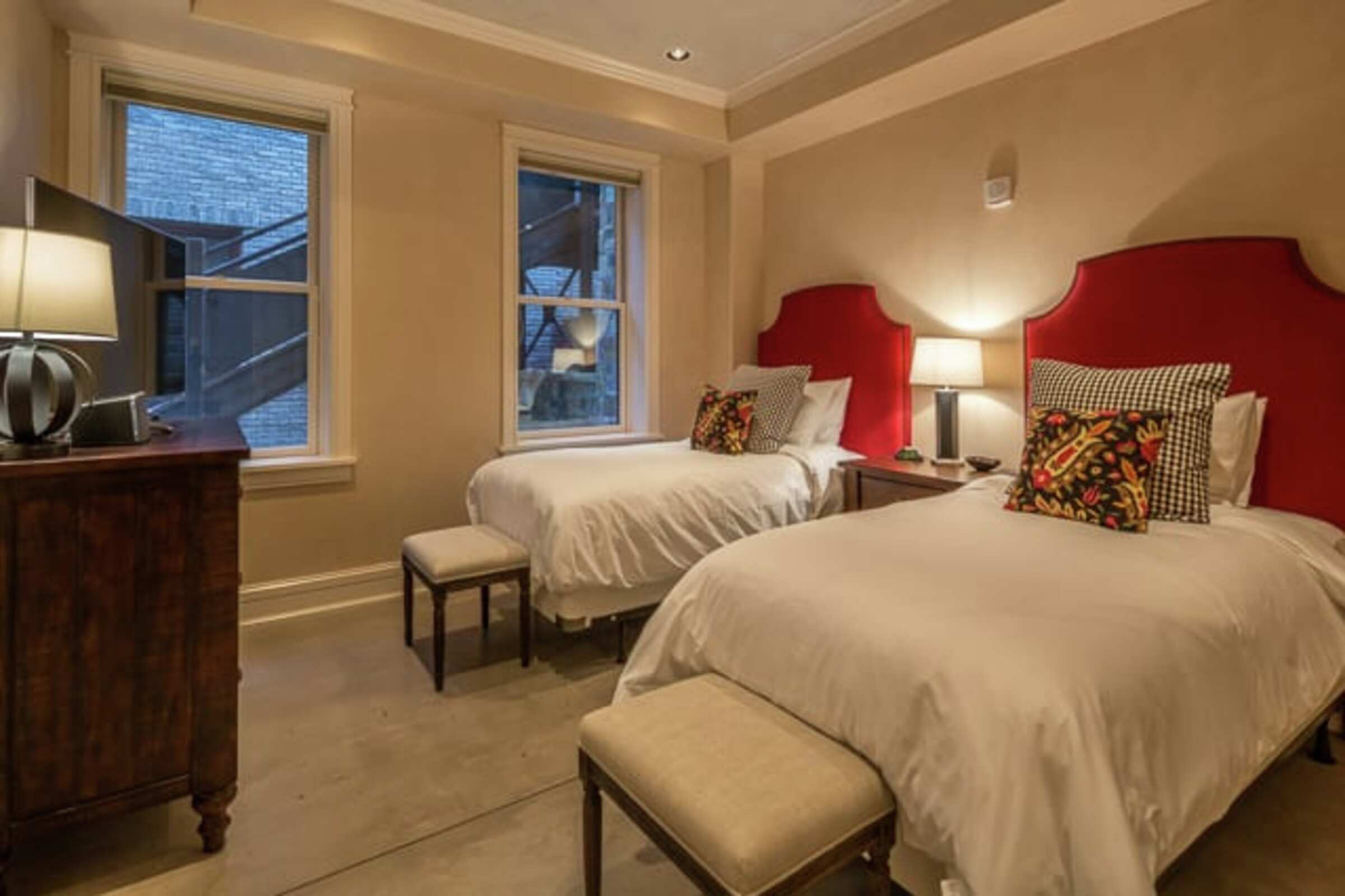 3 Bdrm 3 Bath W102 - Bedroom
