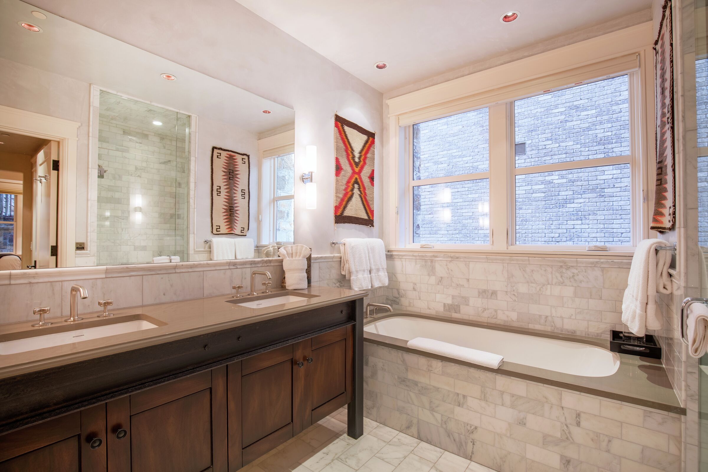 2 Bdrm 2.5 Bath - Ensuite Bathroom